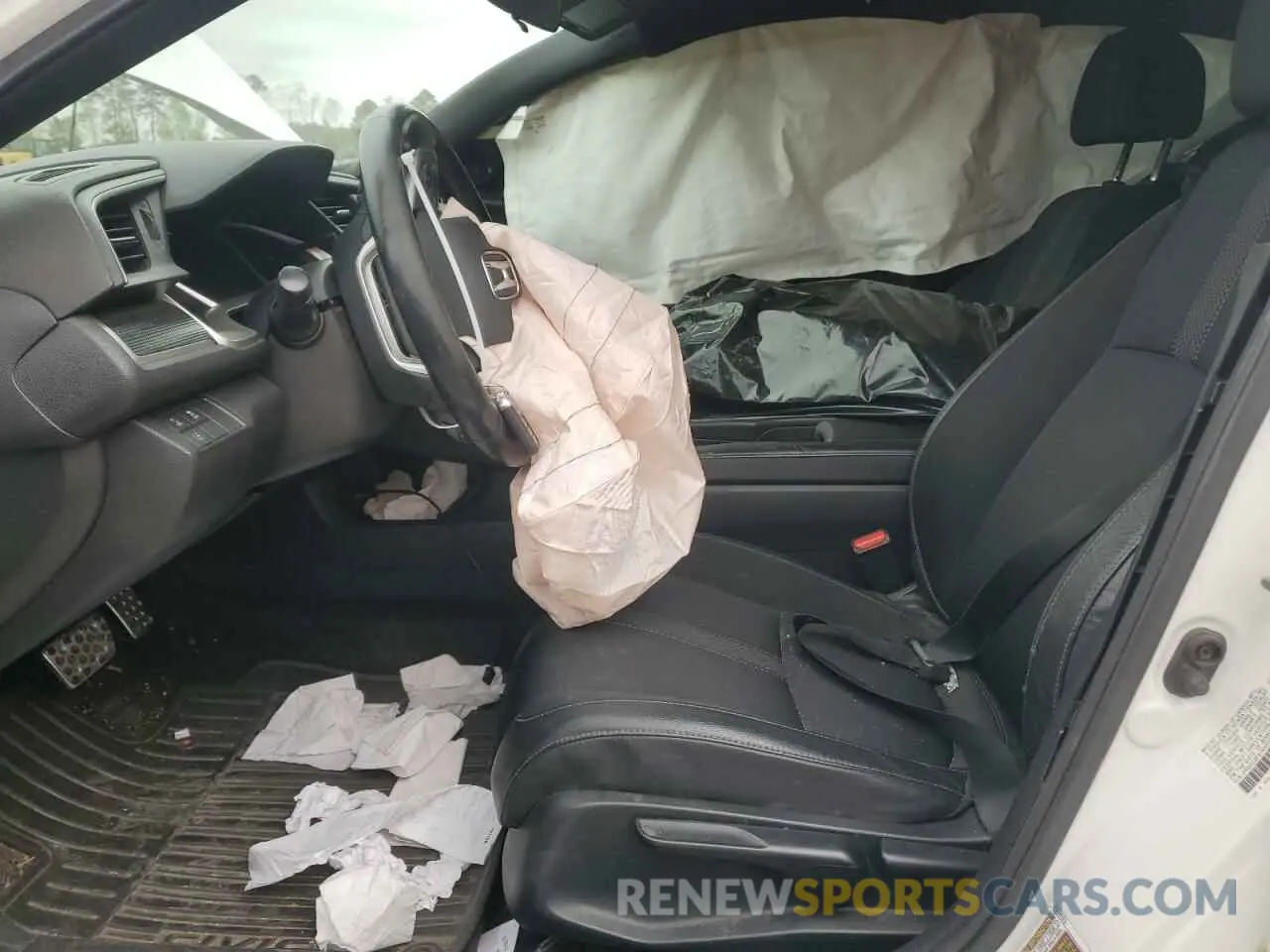 7 Photograph of a damaged car 2HGFC2F81KH574813 HONDA CIVIC 2019