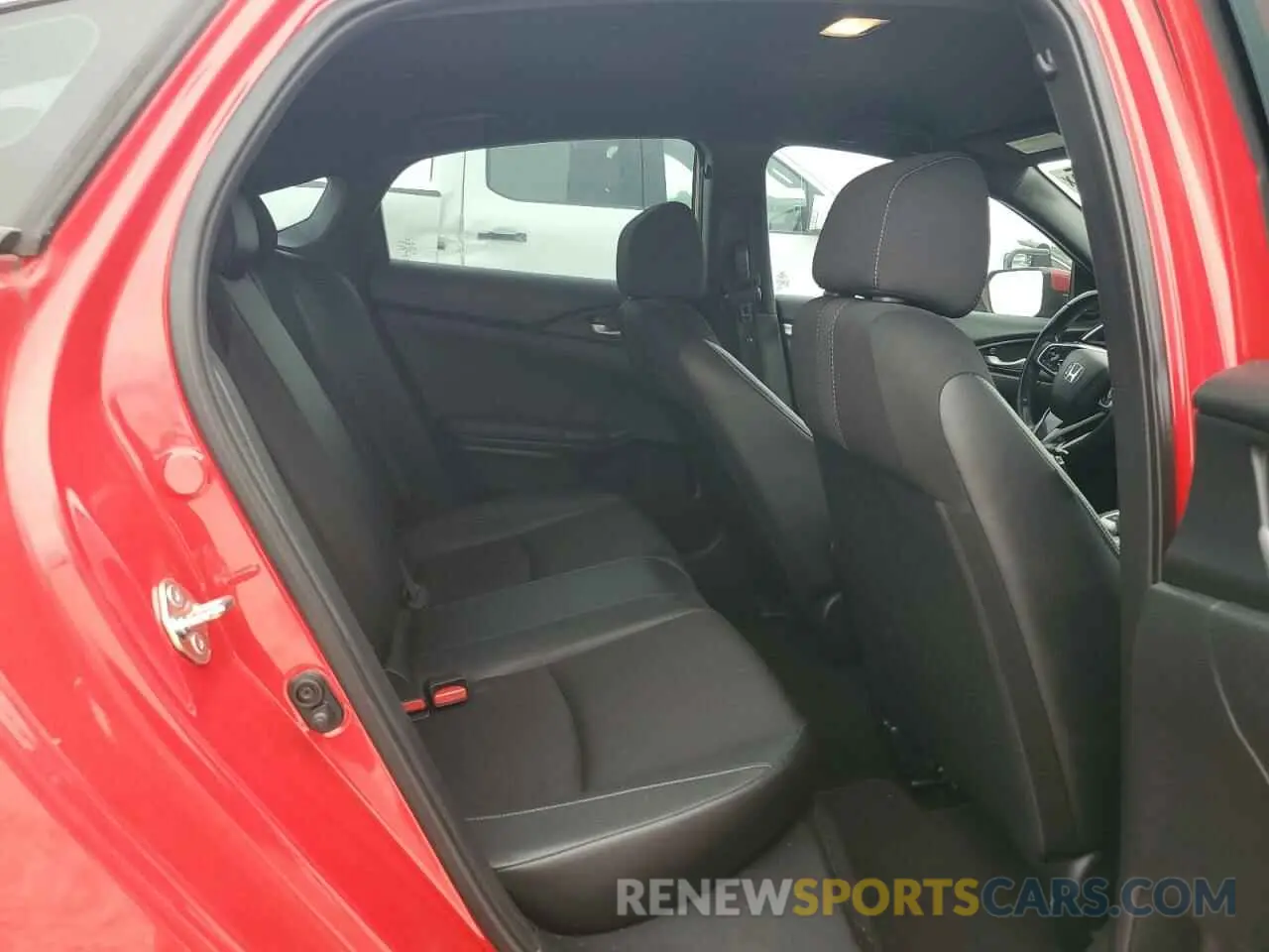 10 Photograph of a damaged car 2HGFC2F82KH505225 HONDA CIVIC 2019