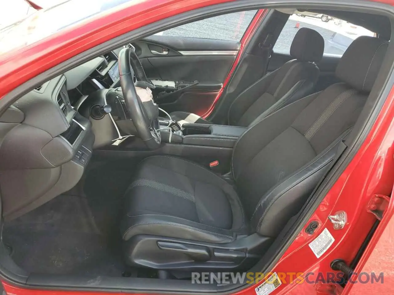 7 Photograph of a damaged car 2HGFC2F82KH521103 HONDA CIVIC 2019