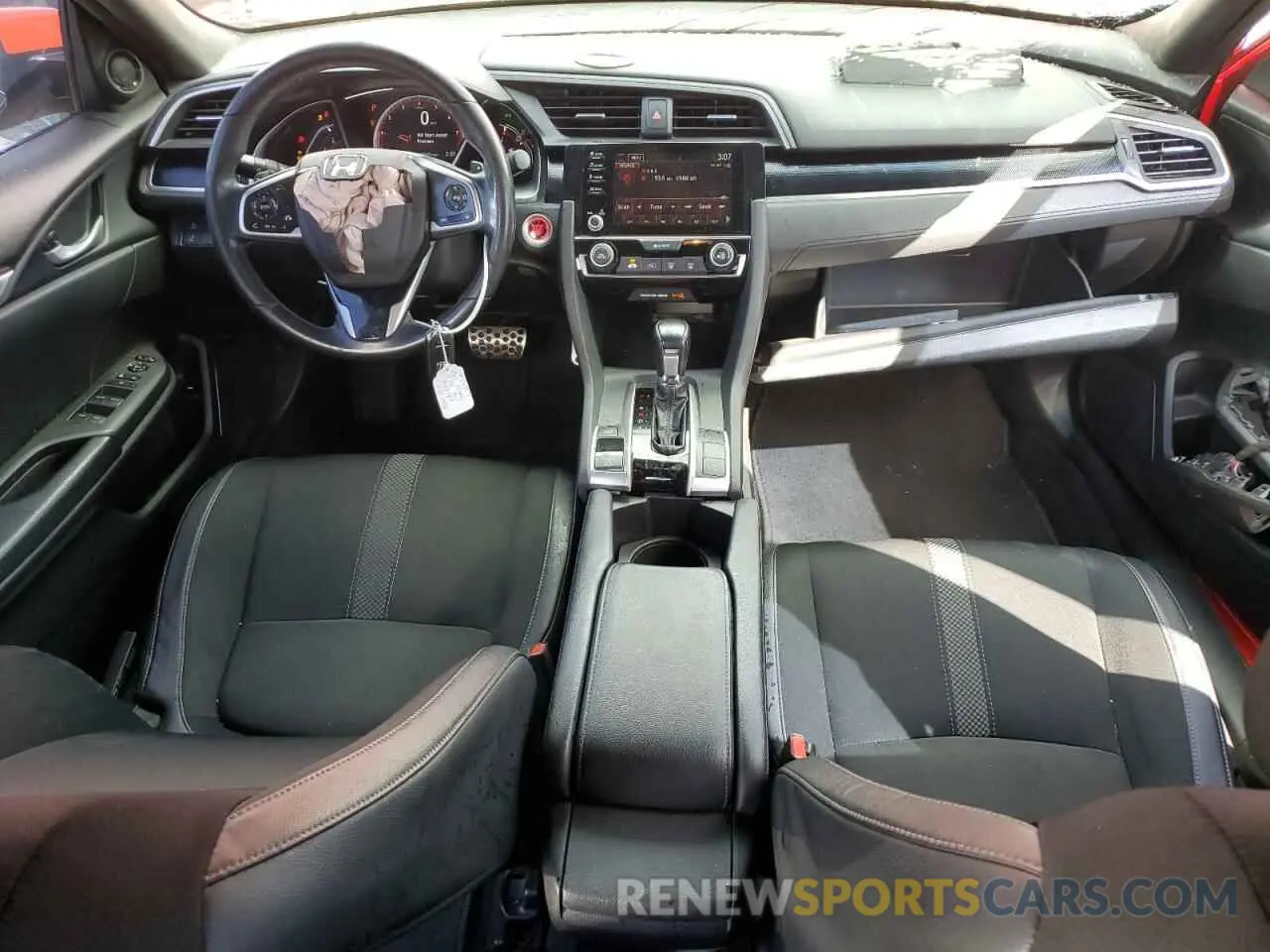 8 Photograph of a damaged car 2HGFC2F82KH521103 HONDA CIVIC 2019