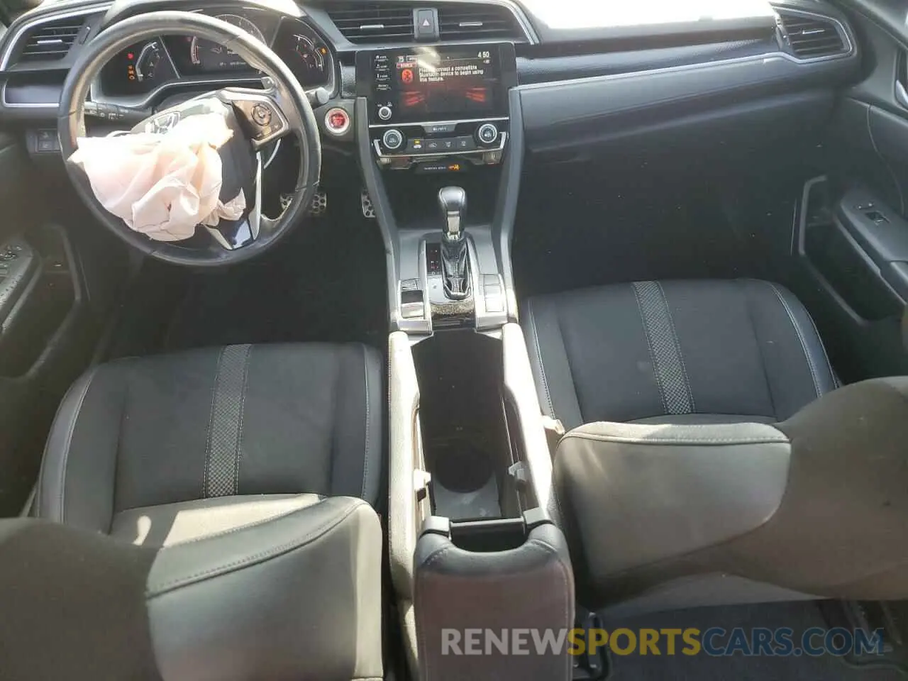 8 Photograph of a damaged car 2HGFC2F82KH526754 HONDA CIVIC 2019