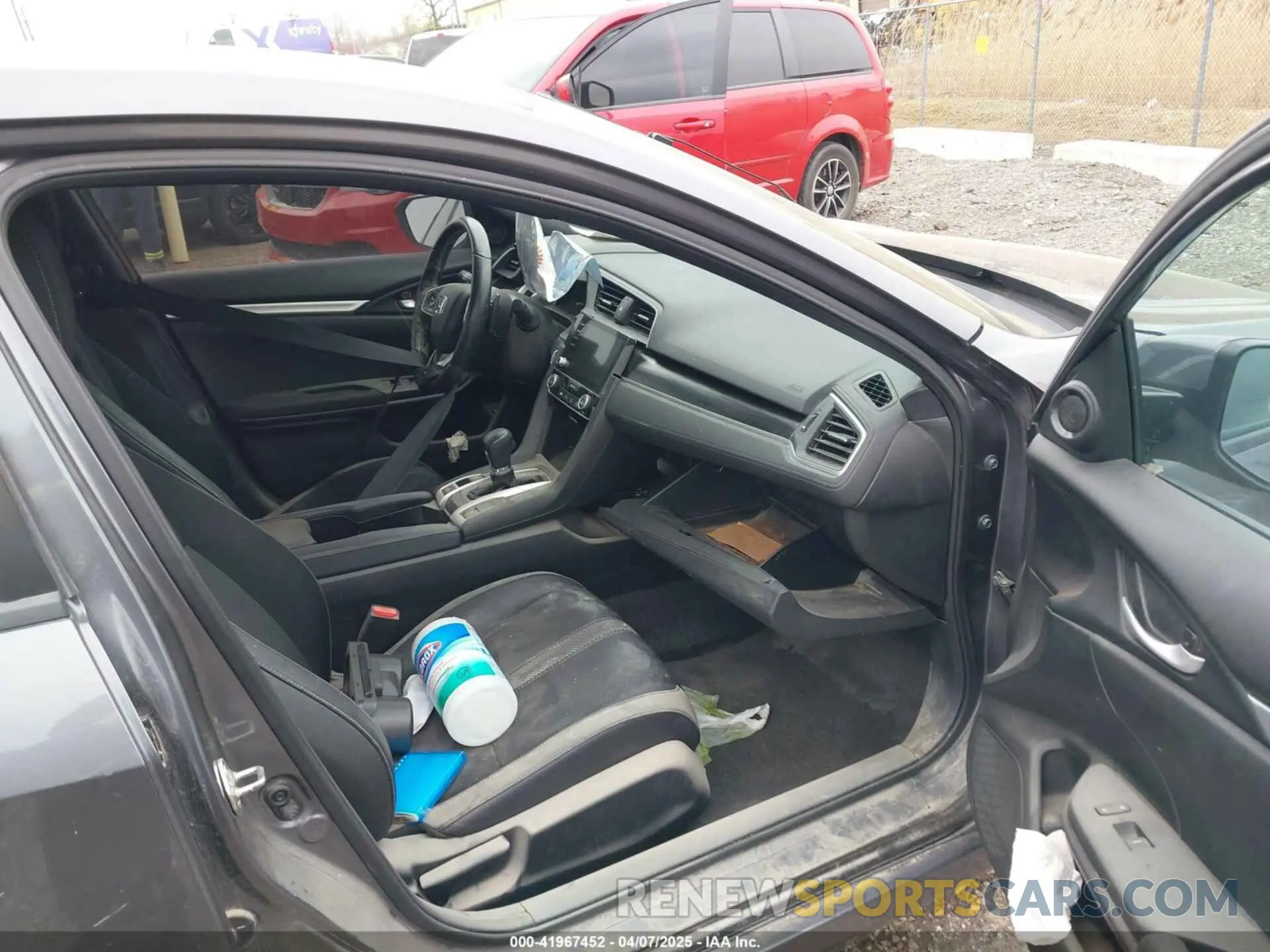 5 Фотография поврежденного автомобиля 2HGFC2F83KH515794 HONDA CIVIC 2019