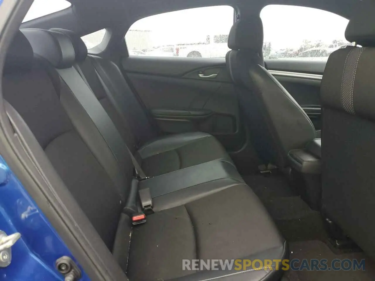 10 Photograph of a damaged car 2HGFC2F84KH577527 HONDA CIVIC 2019