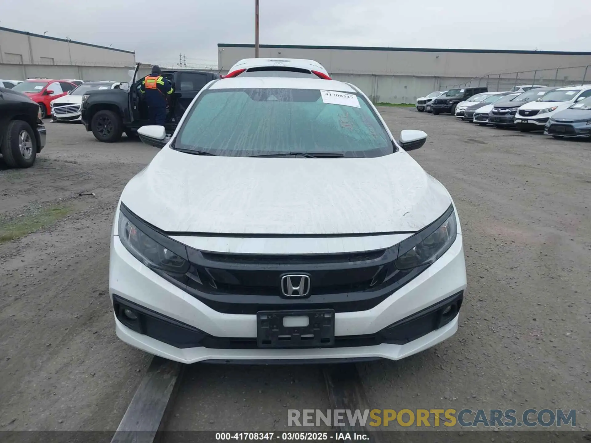 12 Photograph of a damaged car 2HGFC2F85KH512587 HONDA CIVIC 2019