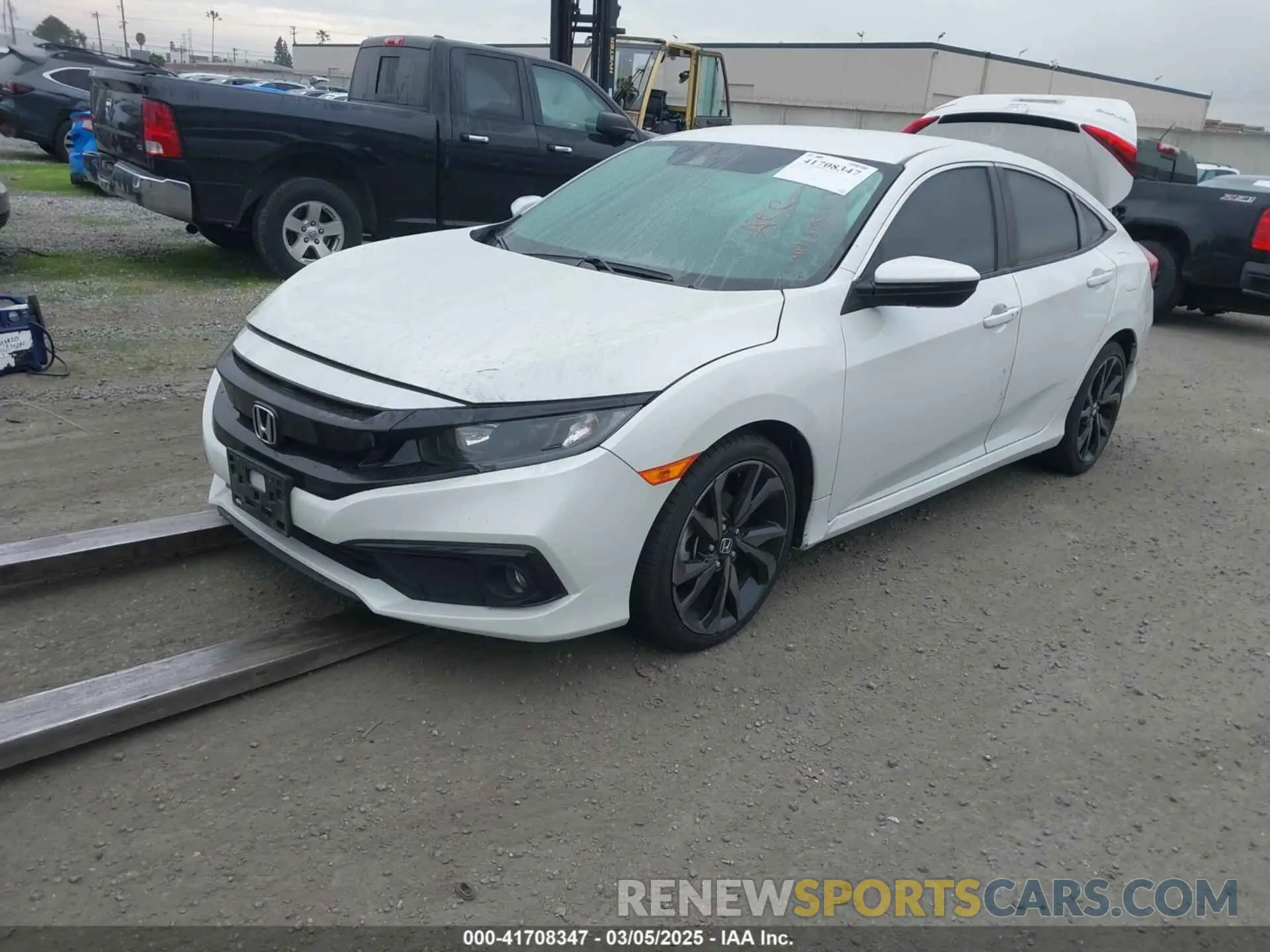 2 Photograph of a damaged car 2HGFC2F85KH512587 HONDA CIVIC 2019