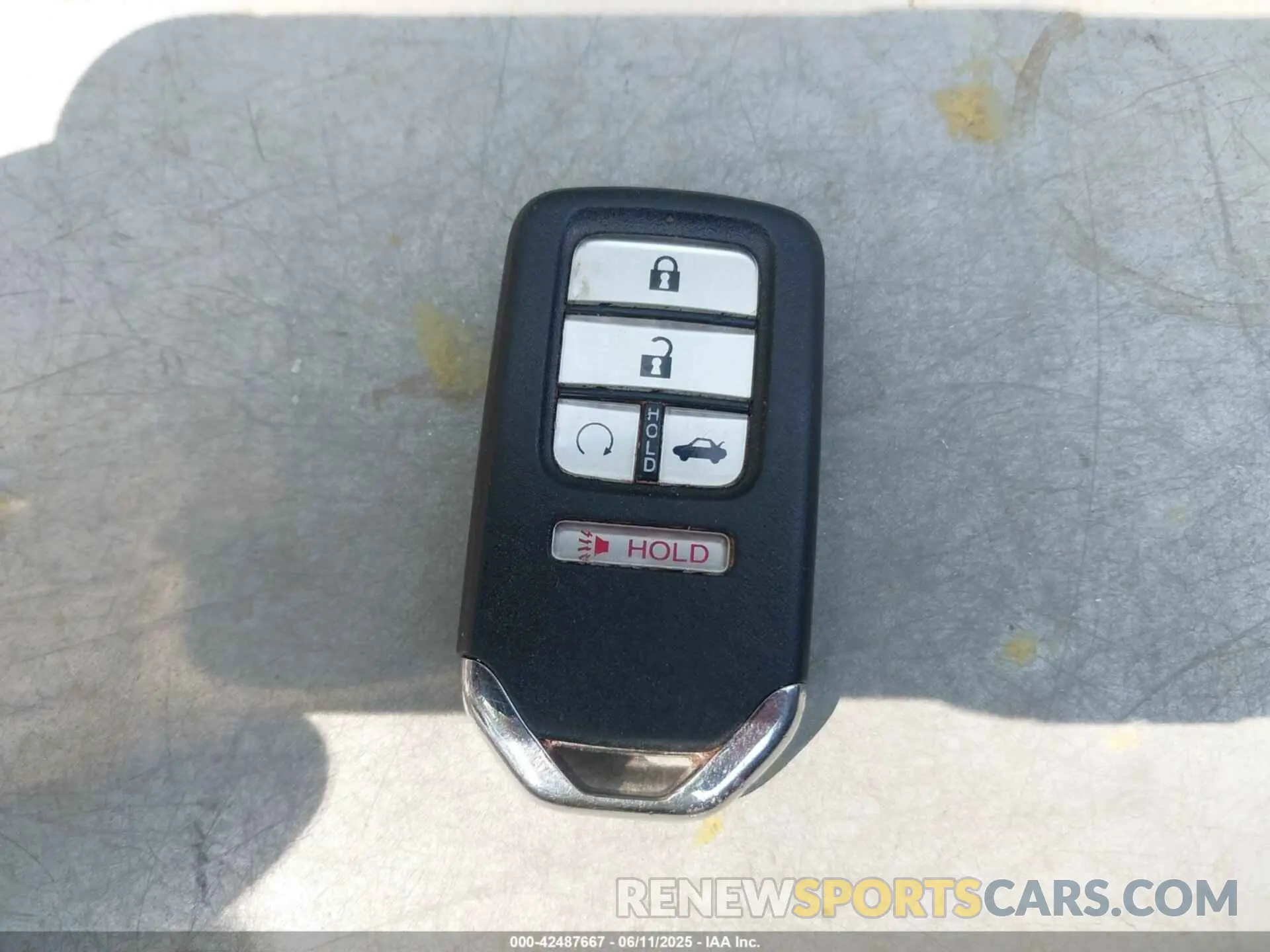 11 Photograph of a damaged car 2HGFC2F85KH590867 HONDA CIVIC 2019