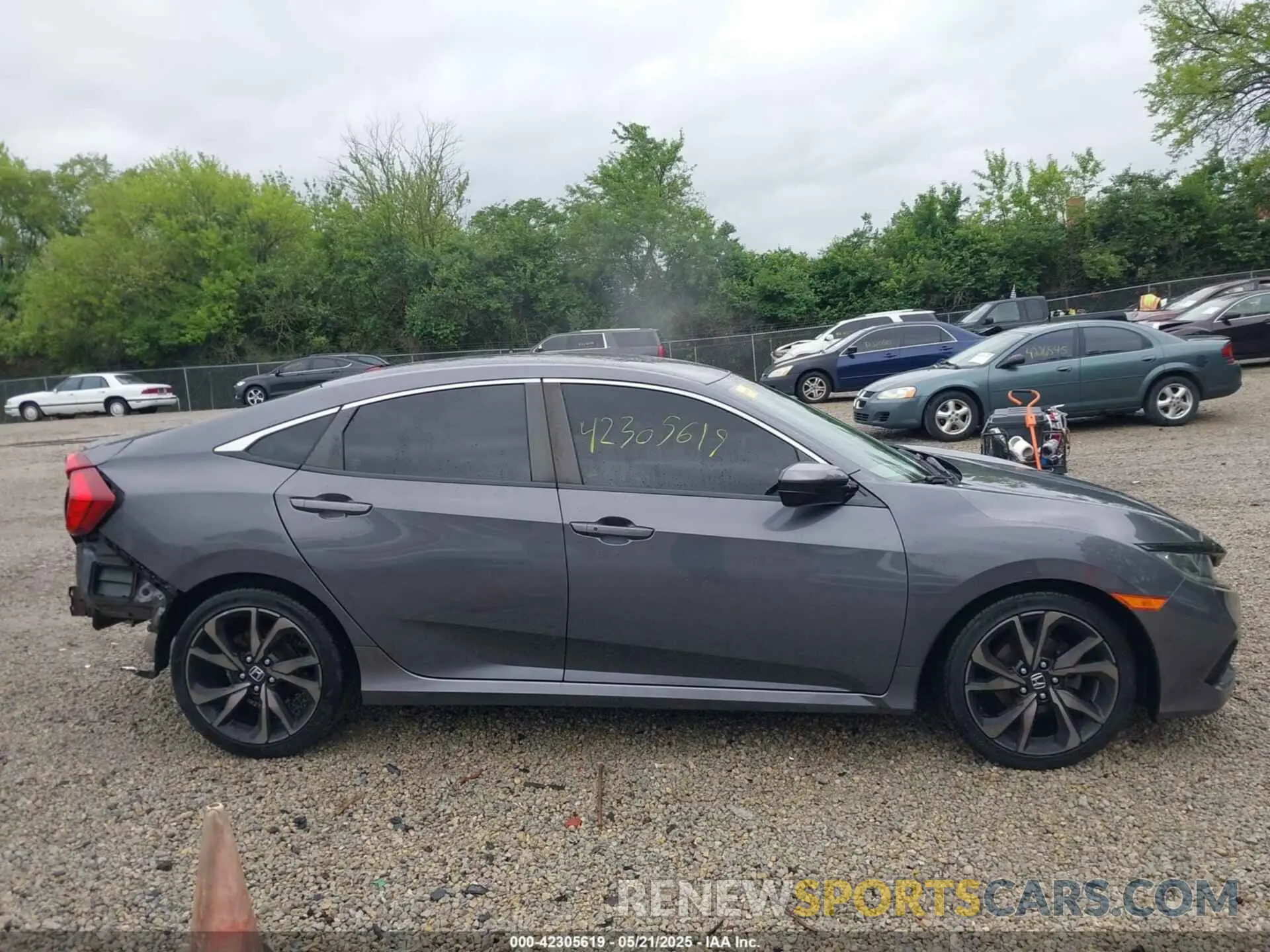 13 Фотография поврежденного автомобиля 2HGFC2F86KH517880 HONDA CIVIC 2019