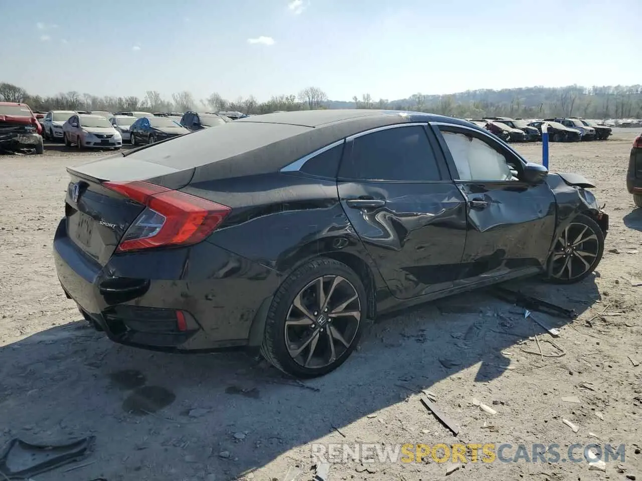3 Фотография поврежденного автомобиля 2HGFC2F86KH558011 HONDA CIVIC 2019