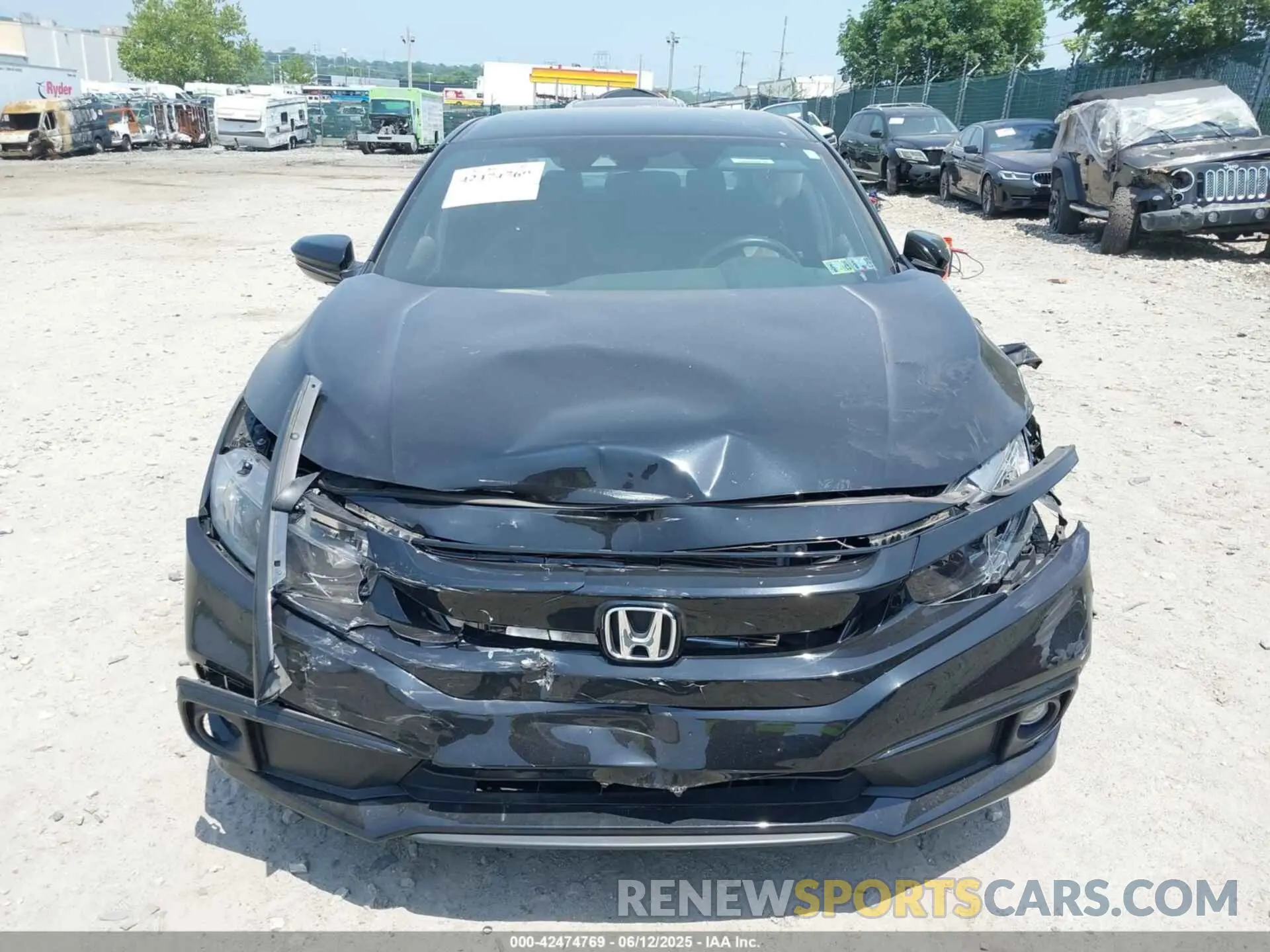11 Photograph of a damaged car 2HGFC2F86KH590487 HONDA CIVIC 2019