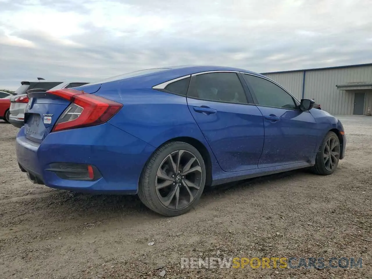 3 Фотография поврежденного автомобиля 2HGFC2F86KH605229 HONDA CIVIC 2019