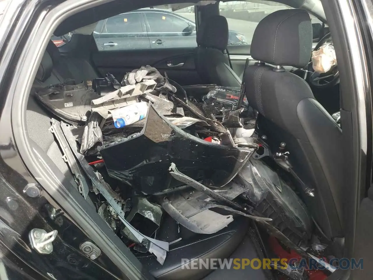 11 Photograph of a damaged car 2HGFC2F87KH530217 HONDA CIVIC 2019