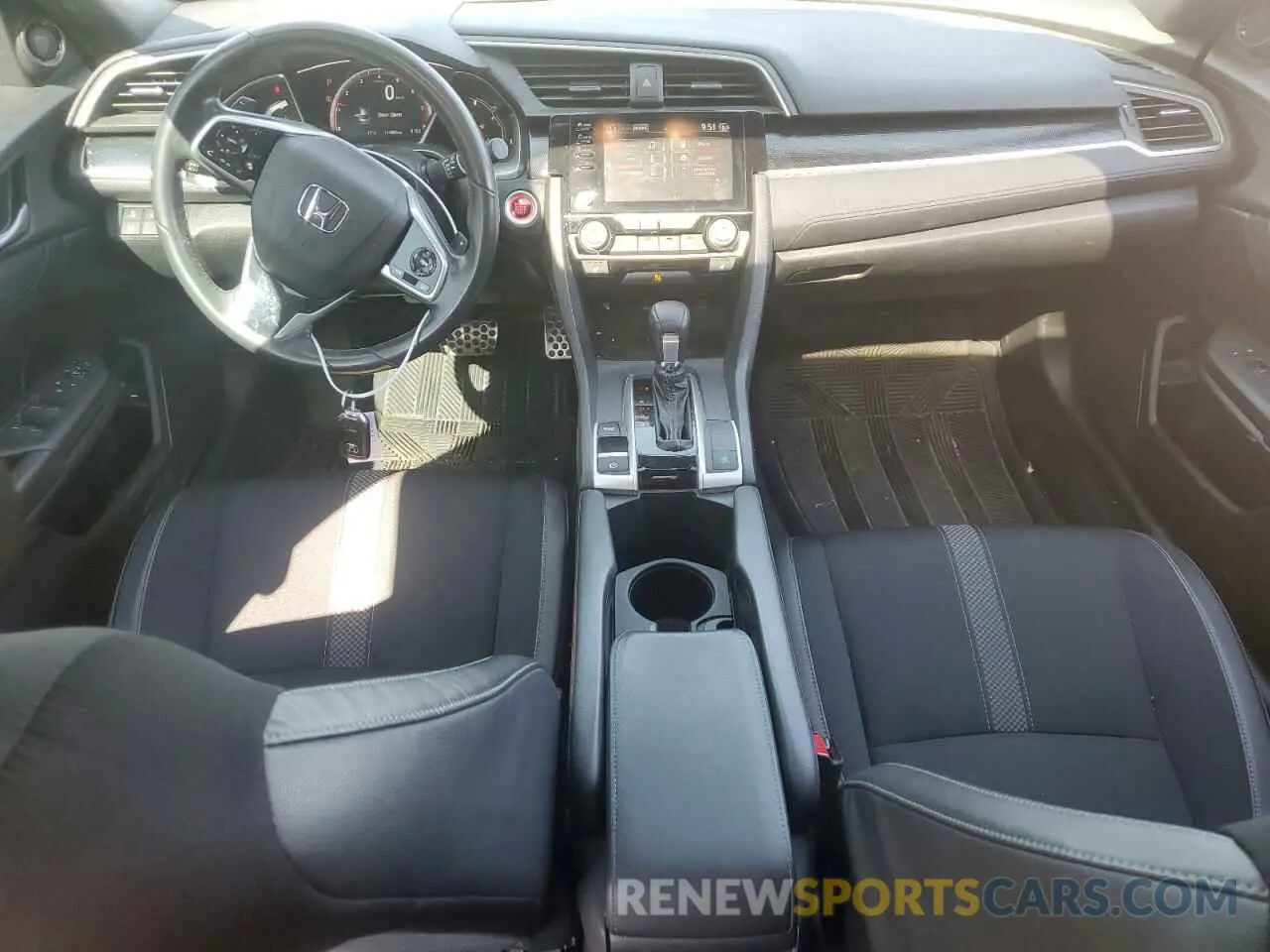 8 Фотография поврежденного автомобиля 2HGFC2F88KH016618 HONDA CIVIC 2019