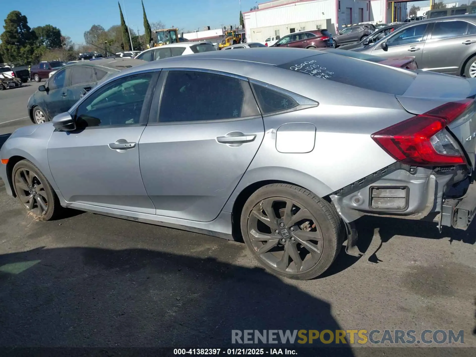13 Photograph of a damaged car 2HGFC2F88KH507173 HONDA CIVIC 2019