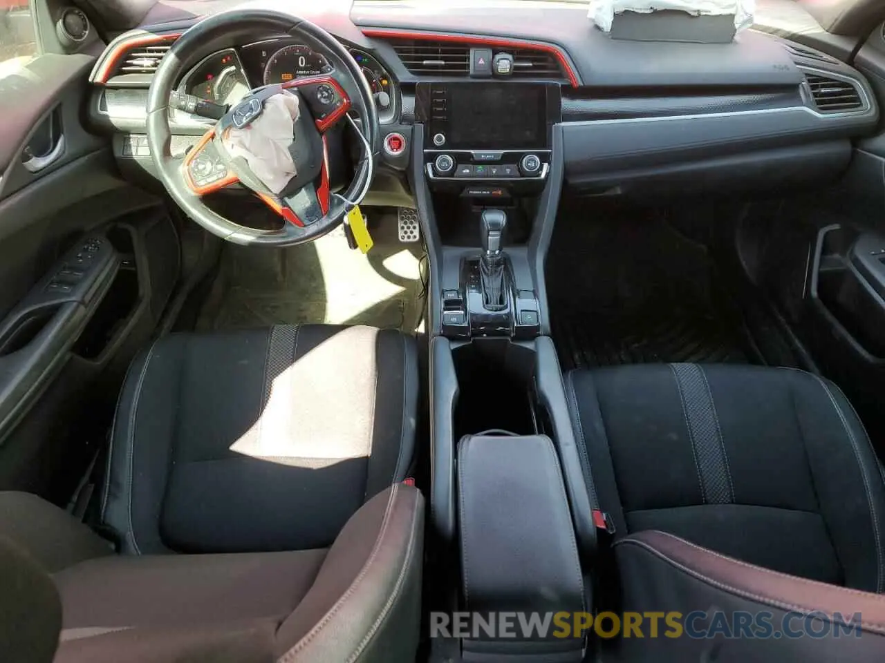 8 Photograph of a damaged car 2HGFC2F88KH536091 HONDA CIVIC 2019