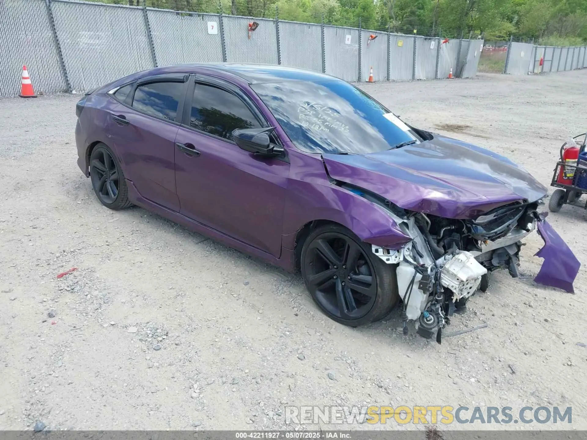 1 Фотография поврежденного автомобиля 2HGFC2F88KH583556 HONDA CIVIC 2019