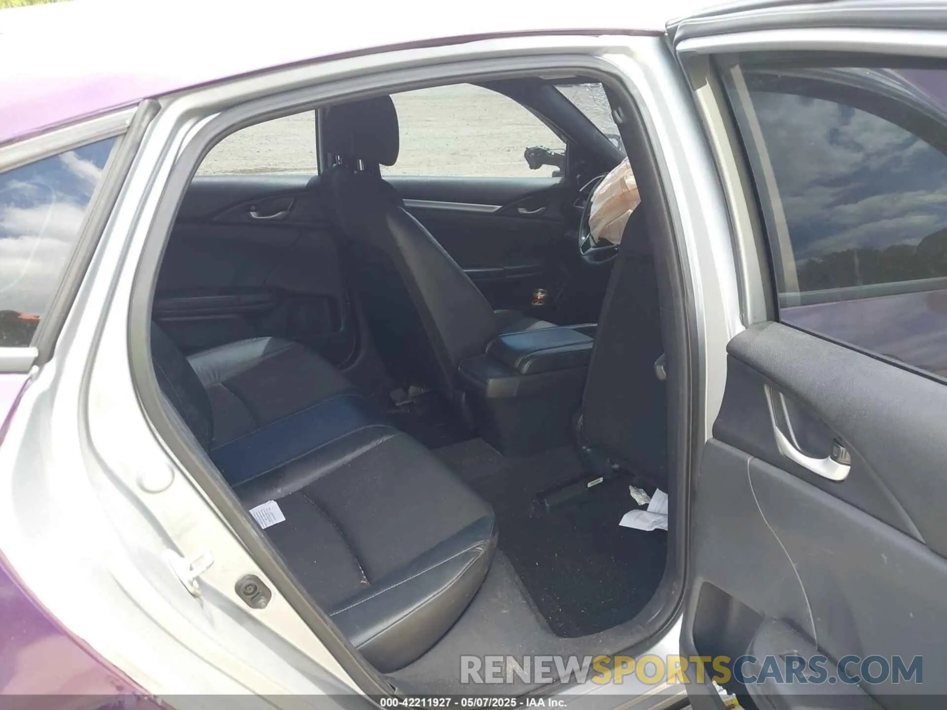 8 Фотография поврежденного автомобиля 2HGFC2F88KH583556 HONDA CIVIC 2019