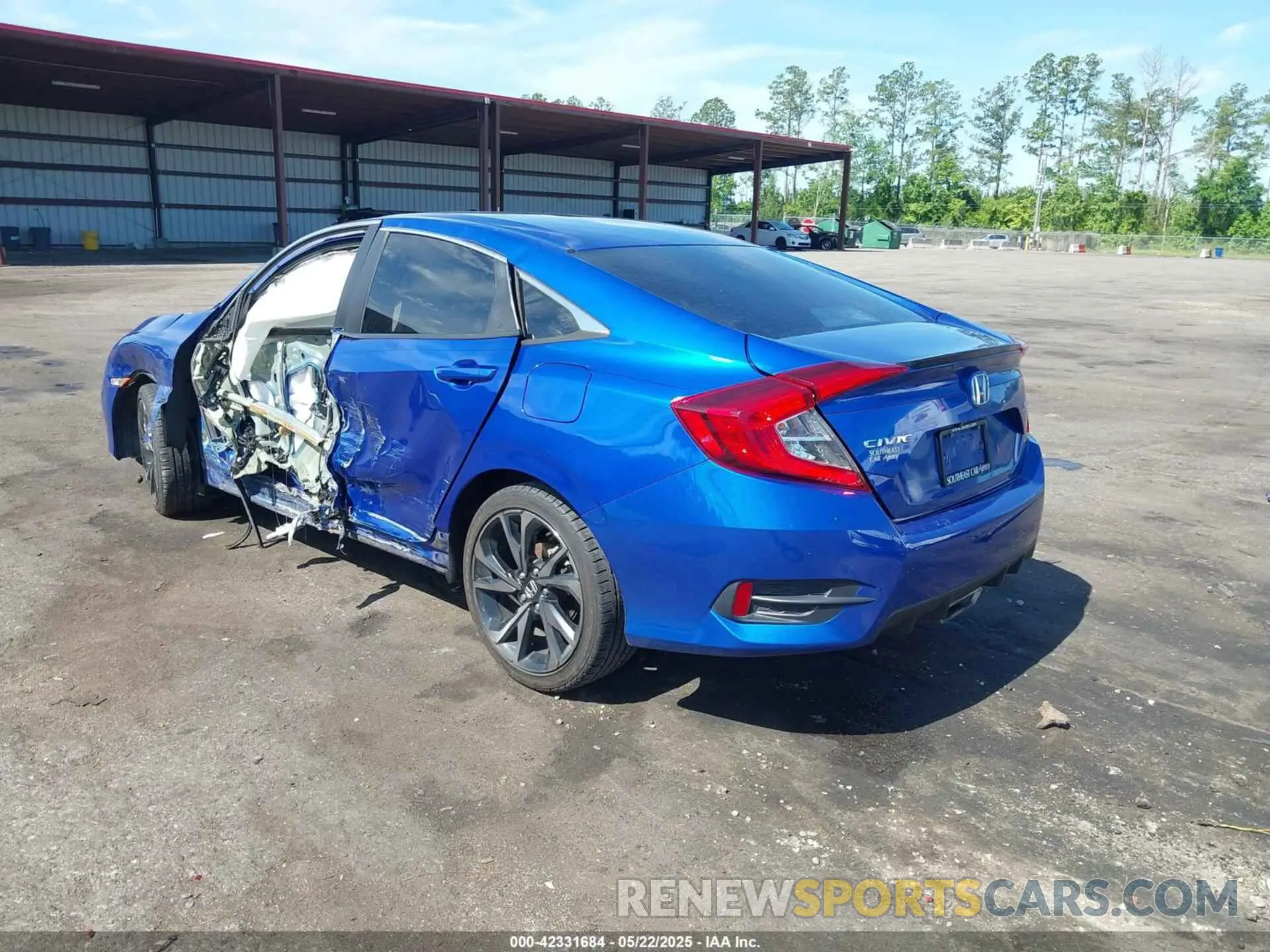 3 Photograph of a damaged car 2HGFC2F88KH585971 HONDA CIVIC 2019