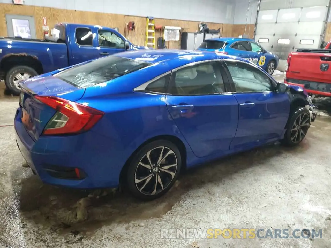 3 Фотография поврежденного автомобиля 2HGFC2F88KH586019 HONDA CIVIC 2019