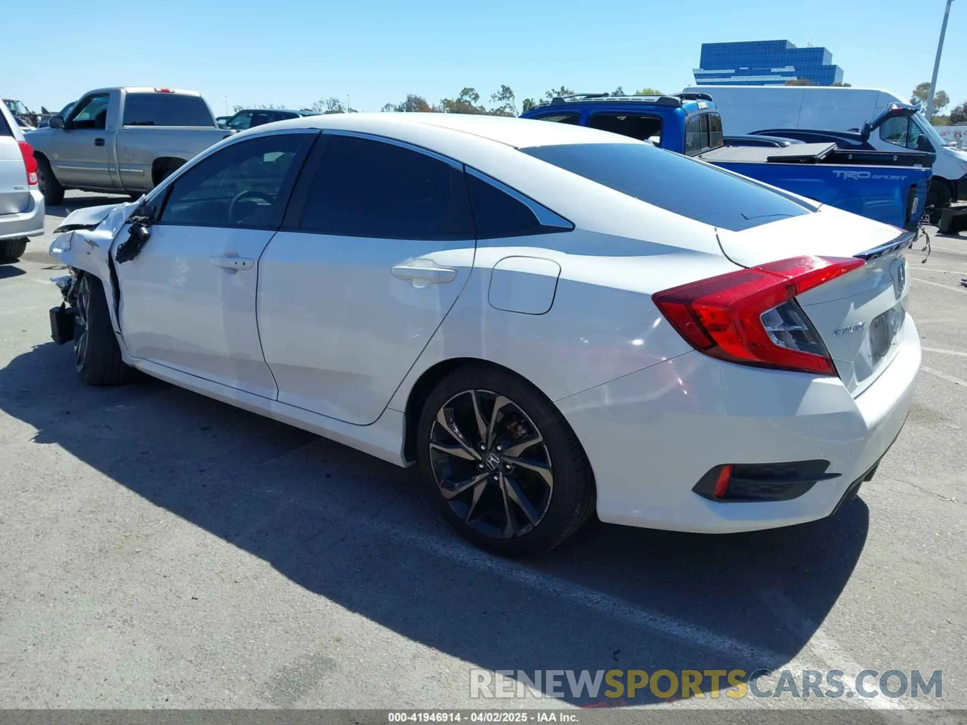3 Фотография поврежденного автомобиля 2HGFC2F89KH536441 HONDA CIVIC 2019