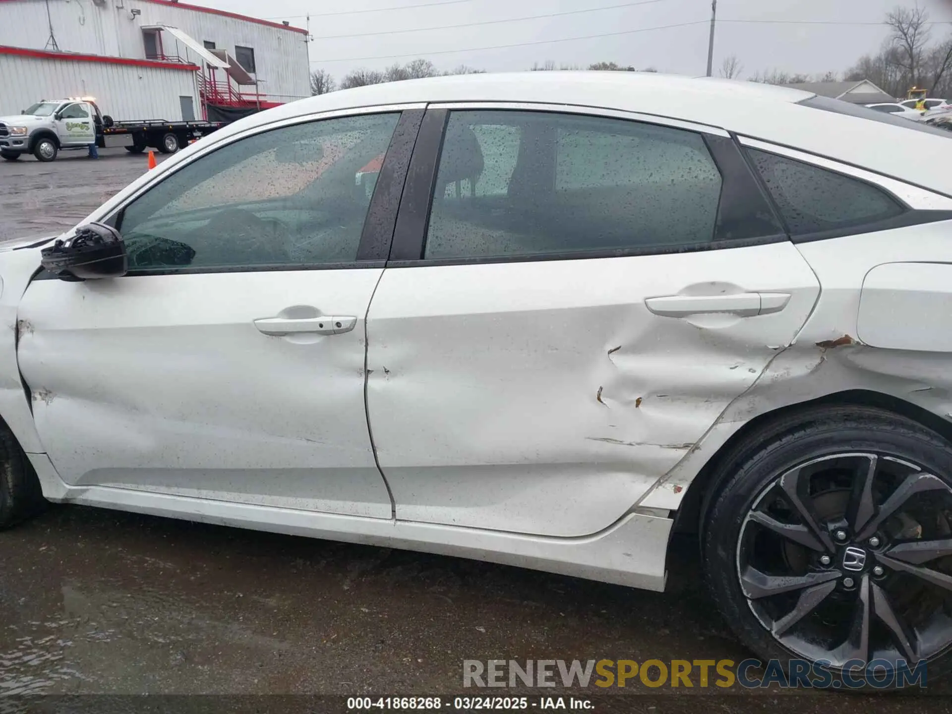 14 Photograph of a damaged car 2HGFC2F89KH537251 HONDA CIVIC 2019