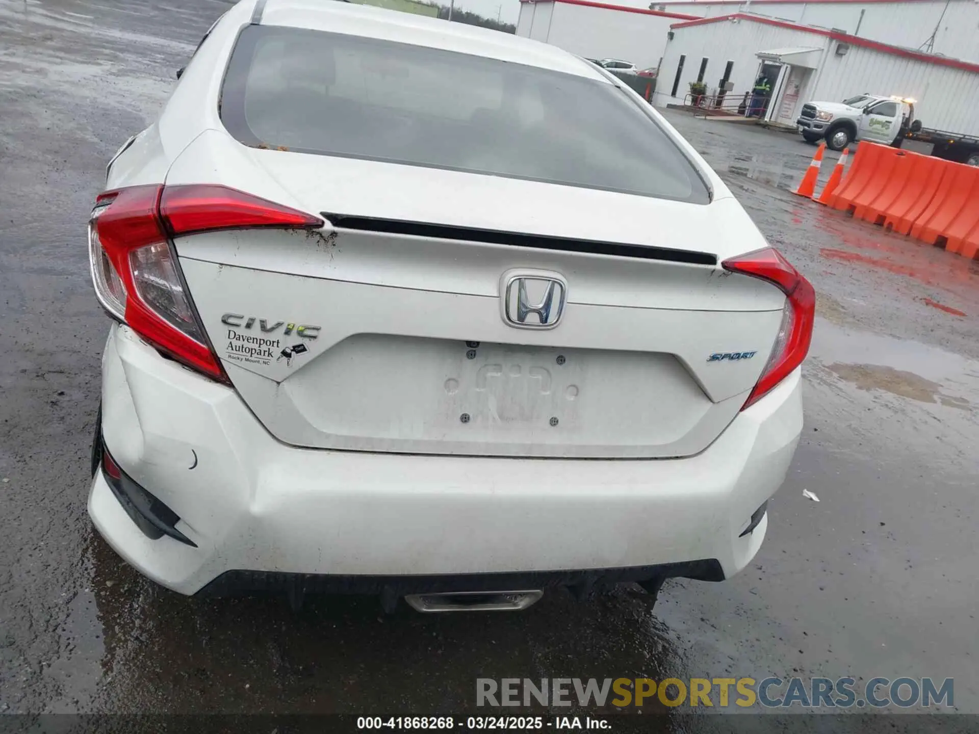 16 Photograph of a damaged car 2HGFC2F89KH537251 HONDA CIVIC 2019