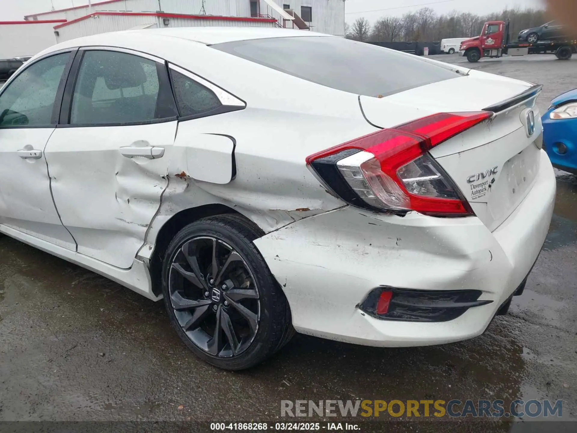 6 Photograph of a damaged car 2HGFC2F89KH537251 HONDA CIVIC 2019