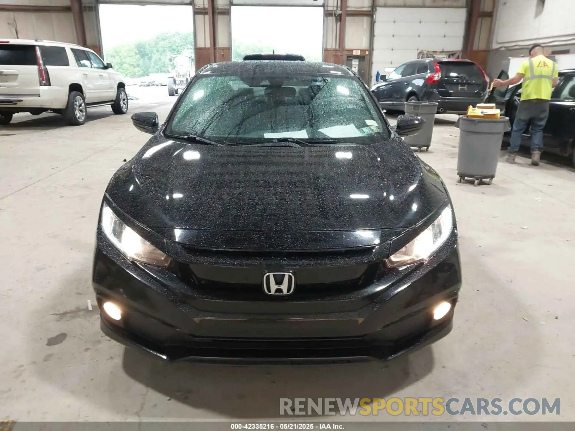 12 Photograph of a damaged car 2HGFC2F89KH557466 HONDA CIVIC 2019