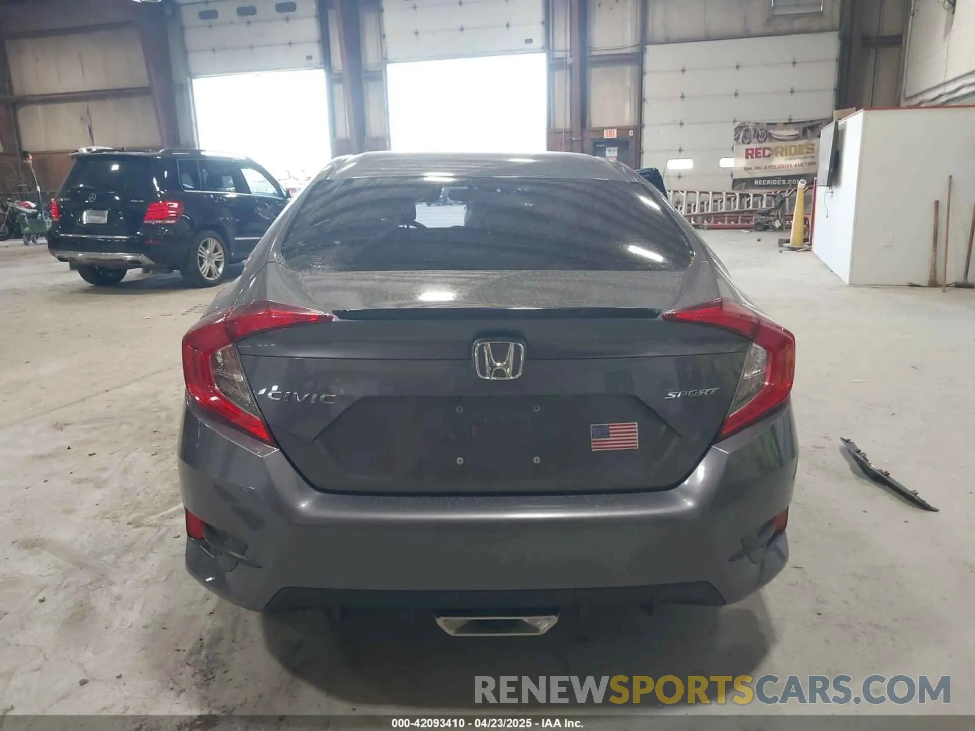 16 Фотография поврежденного автомобиля 2HGFC2F89KH601708 HONDA CIVIC 2019
