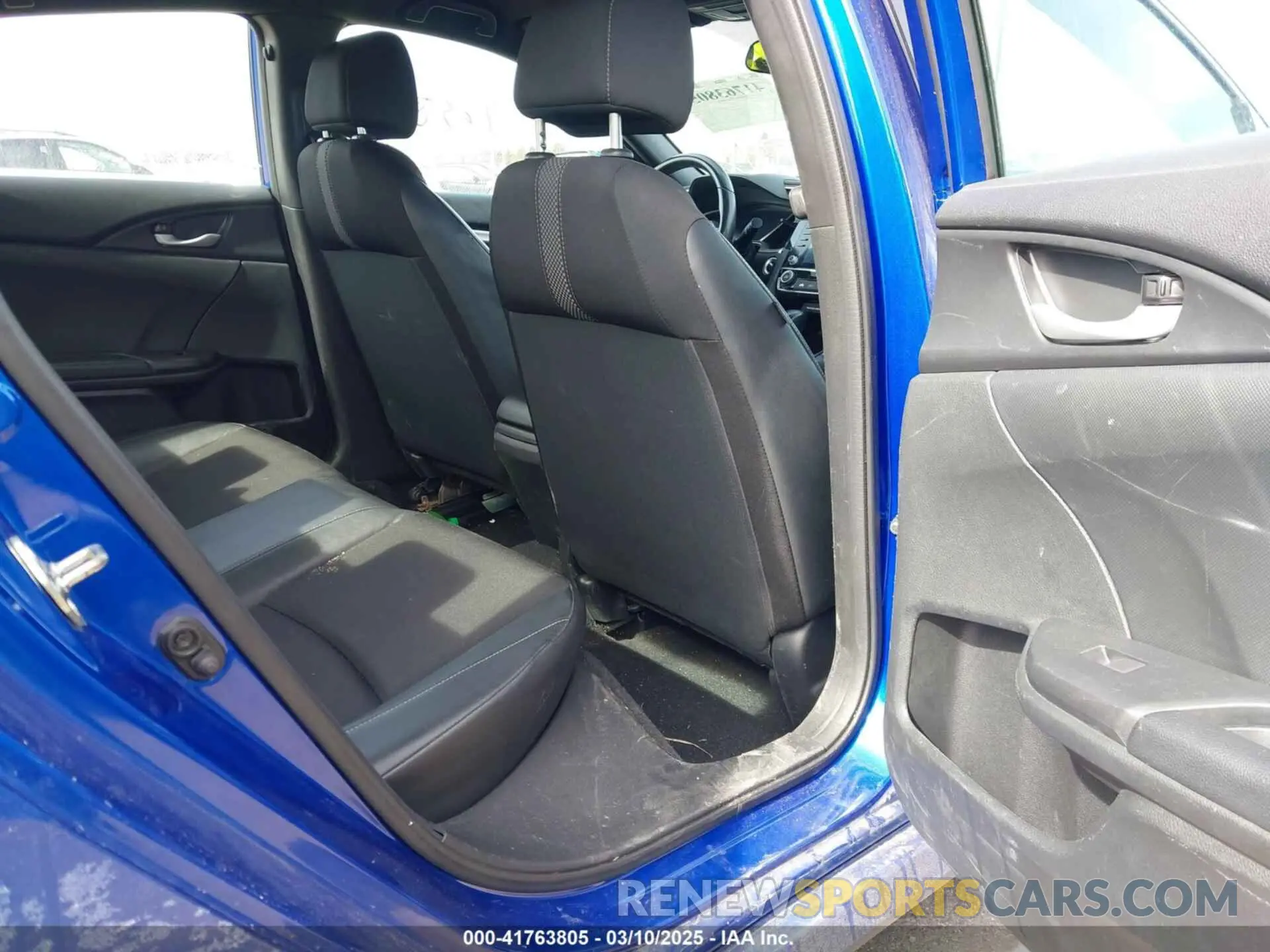 8 Фотография поврежденного автомобиля 2HGFC2F8XKH511399 HONDA CIVIC 2019