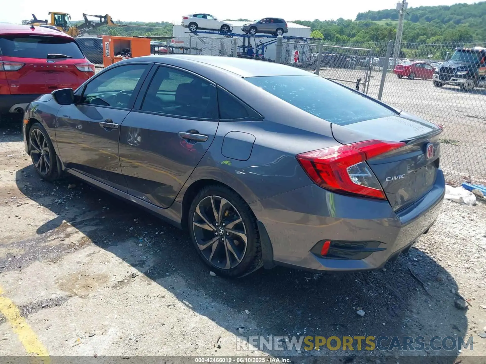 3 Photograph of a damaged car 2HGFC2F8XKH554639 HONDA CIVIC 2019