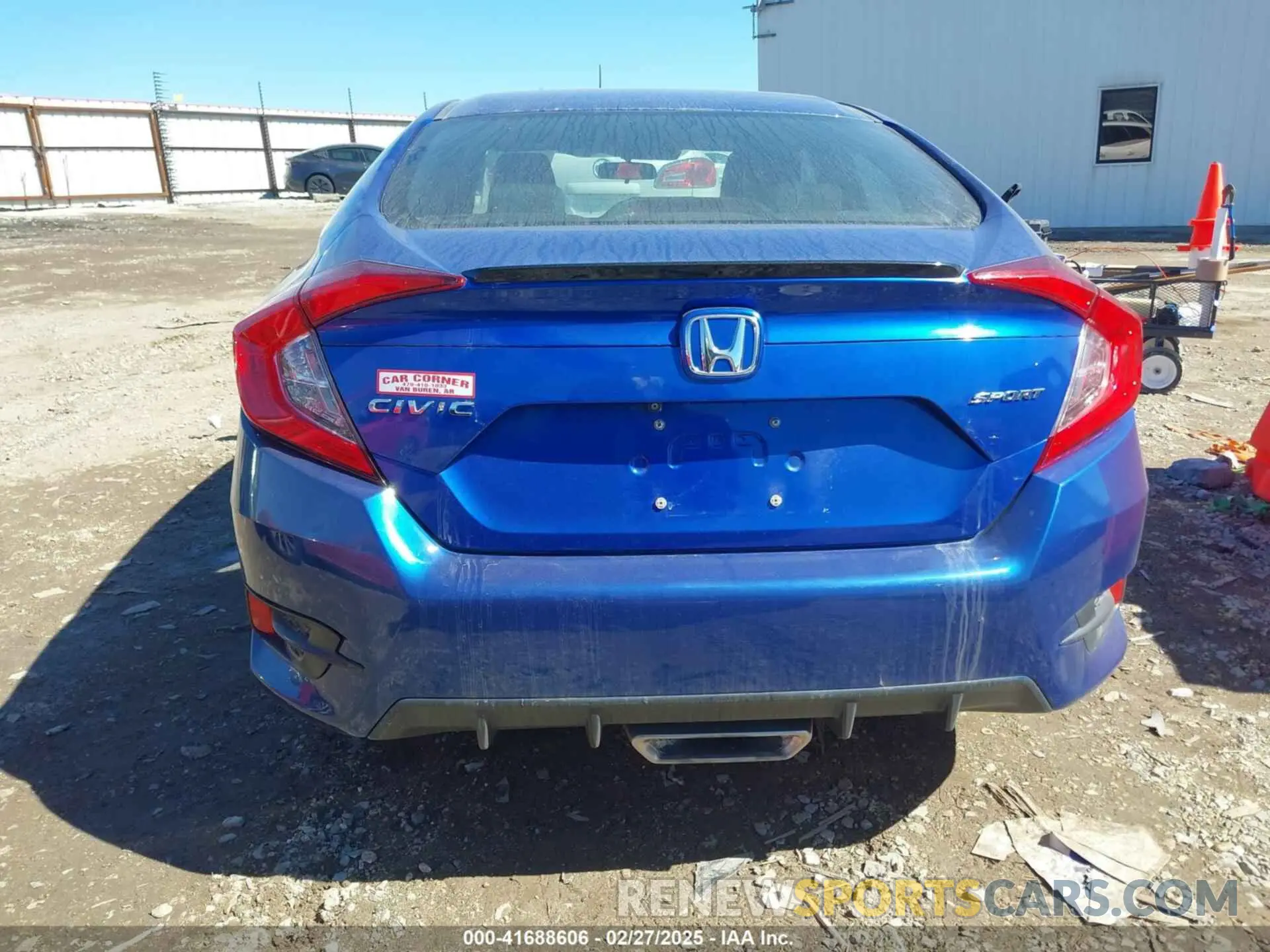 16 Photograph of a damaged car 2HGFC2F8XKH577032 HONDA CIVIC 2019
