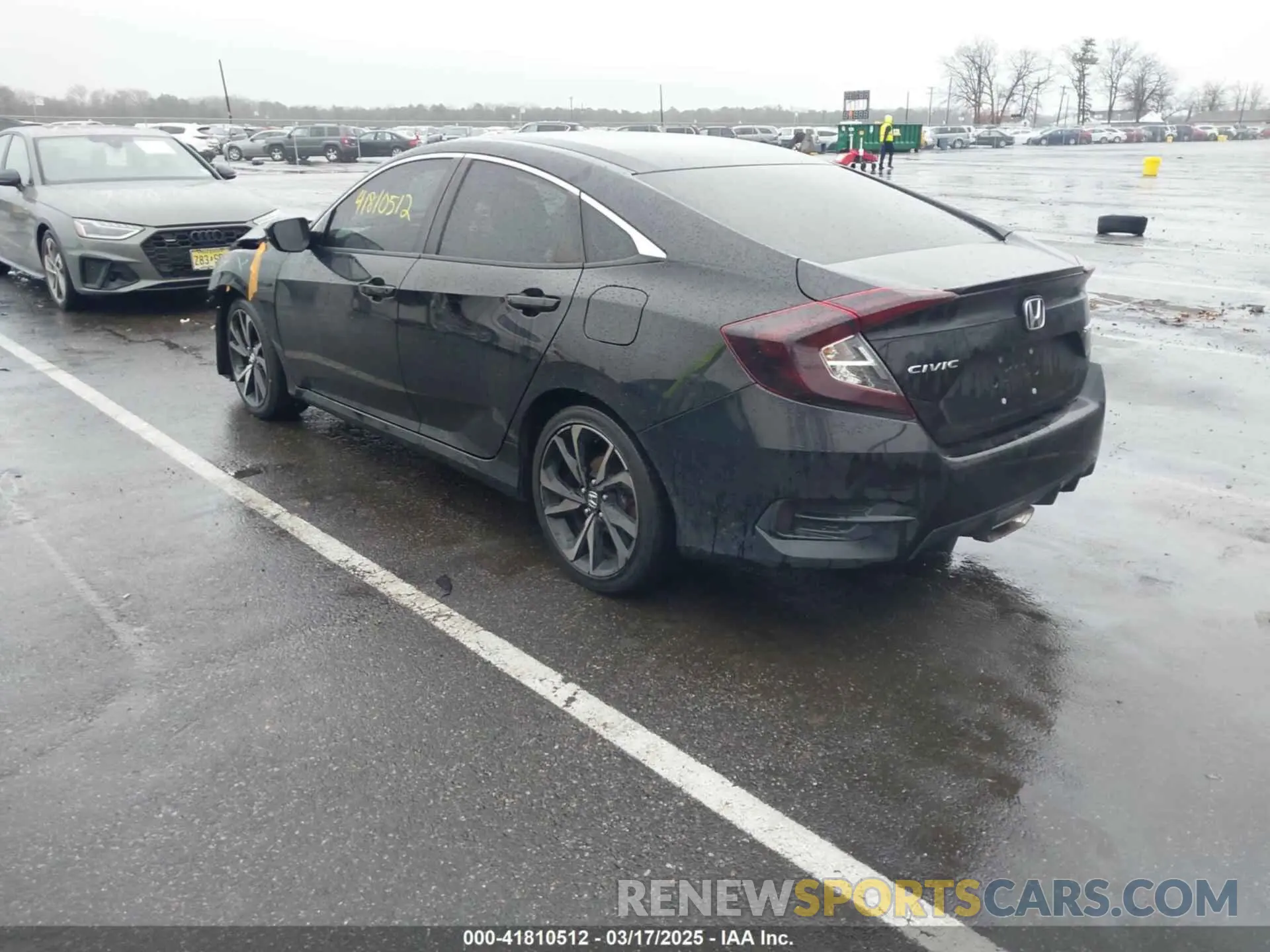 3 Фотография поврежденного автомобиля 2HGFC2F8XKH590993 HONDA CIVIC 2019