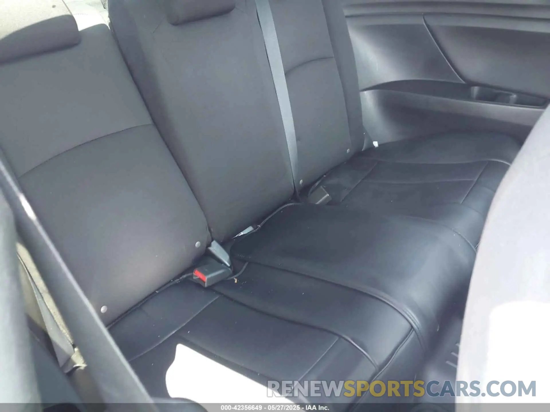 8 Фотография поврежденного автомобиля 2HGFC3B32KH355990 HONDA CIVIC 2019