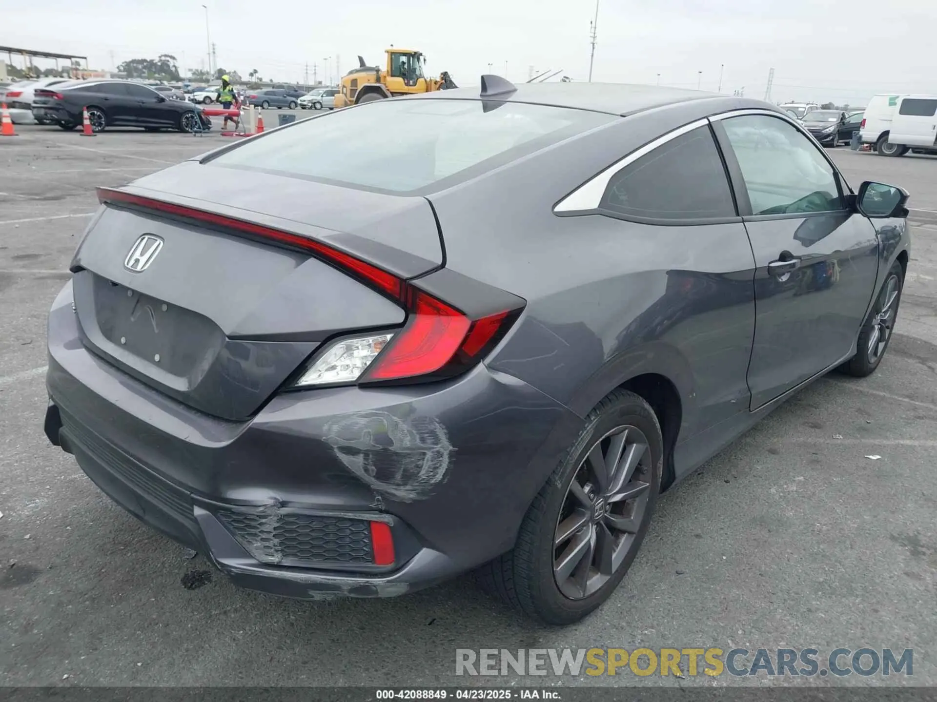 4 Photograph of a damaged car 2HGFC3B38KH350261 HONDA CIVIC 2019