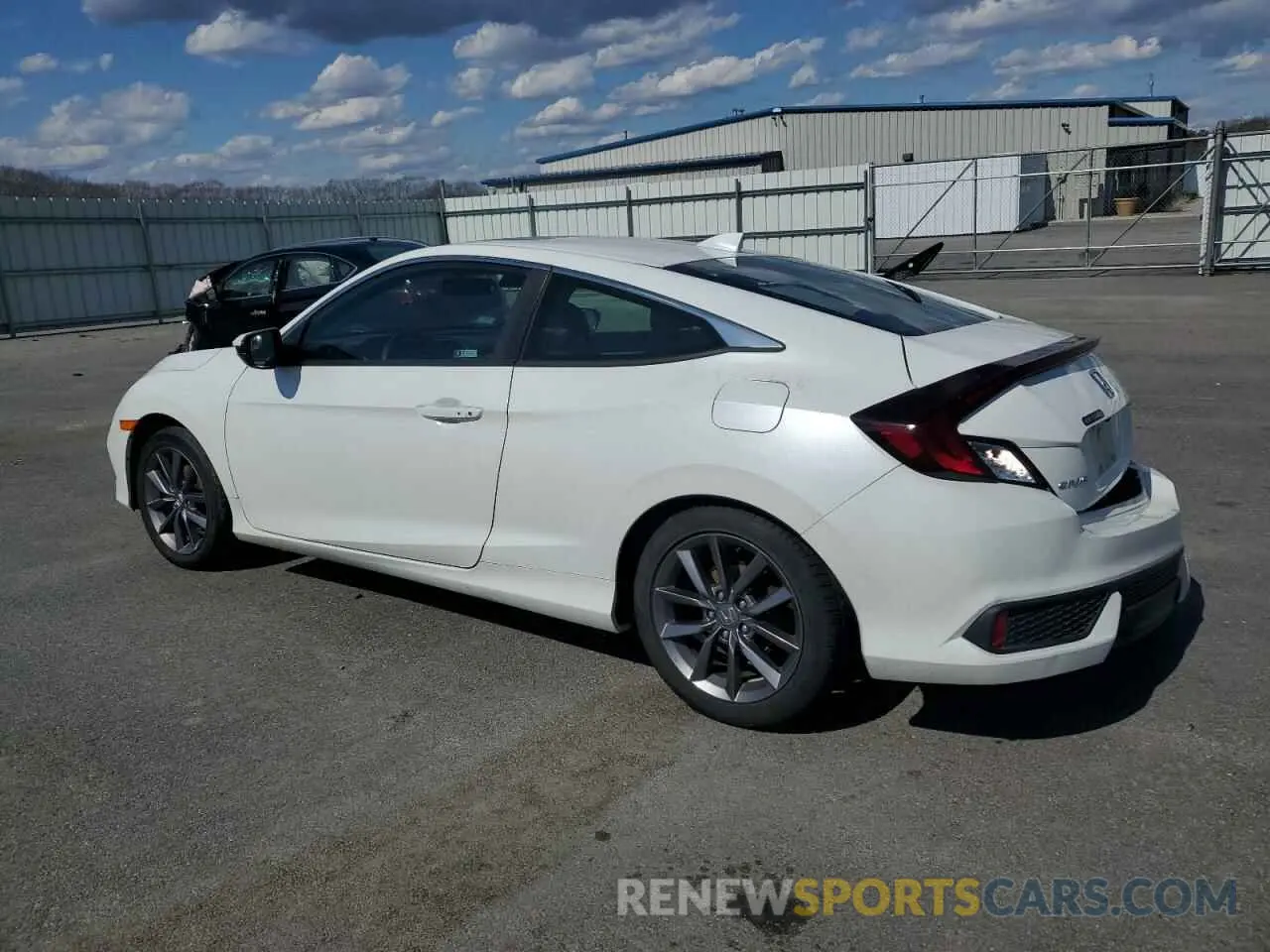2 Фотография поврежденного автомобиля 2HGFC3B38KH357534 HONDA CIVIC 2019