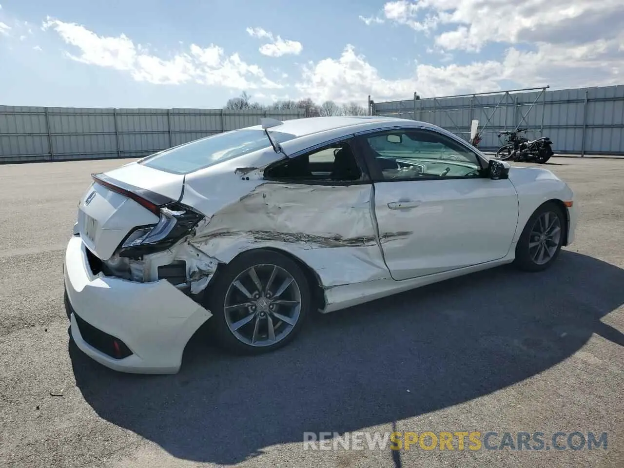 3 Фотография поврежденного автомобиля 2HGFC3B38KH357534 HONDA CIVIC 2019