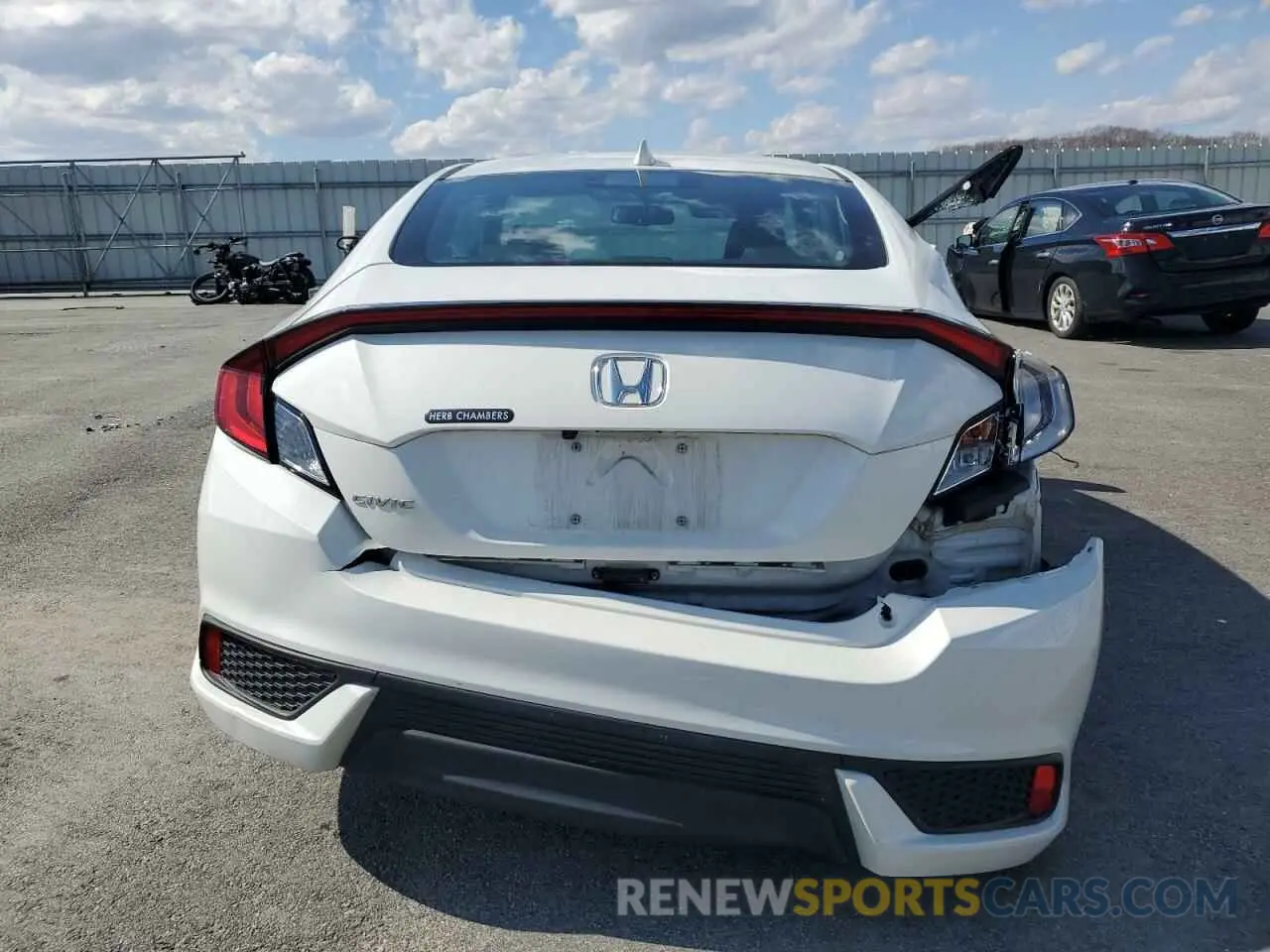 6 Фотография поврежденного автомобиля 2HGFC3B38KH357534 HONDA CIVIC 2019
