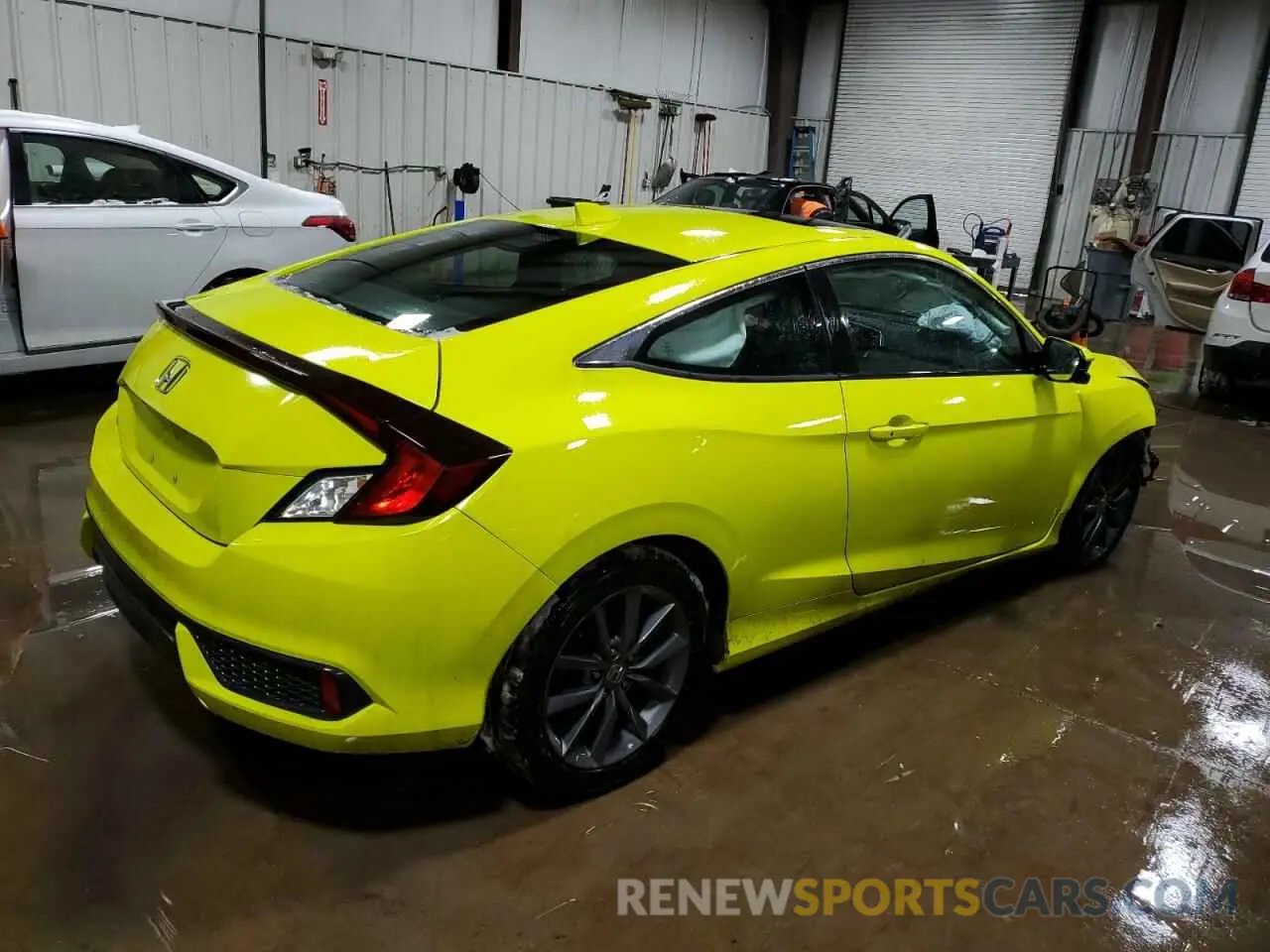 3 Photograph of a damaged car 2HGFC3B39KH352973 HONDA CIVIC 2019