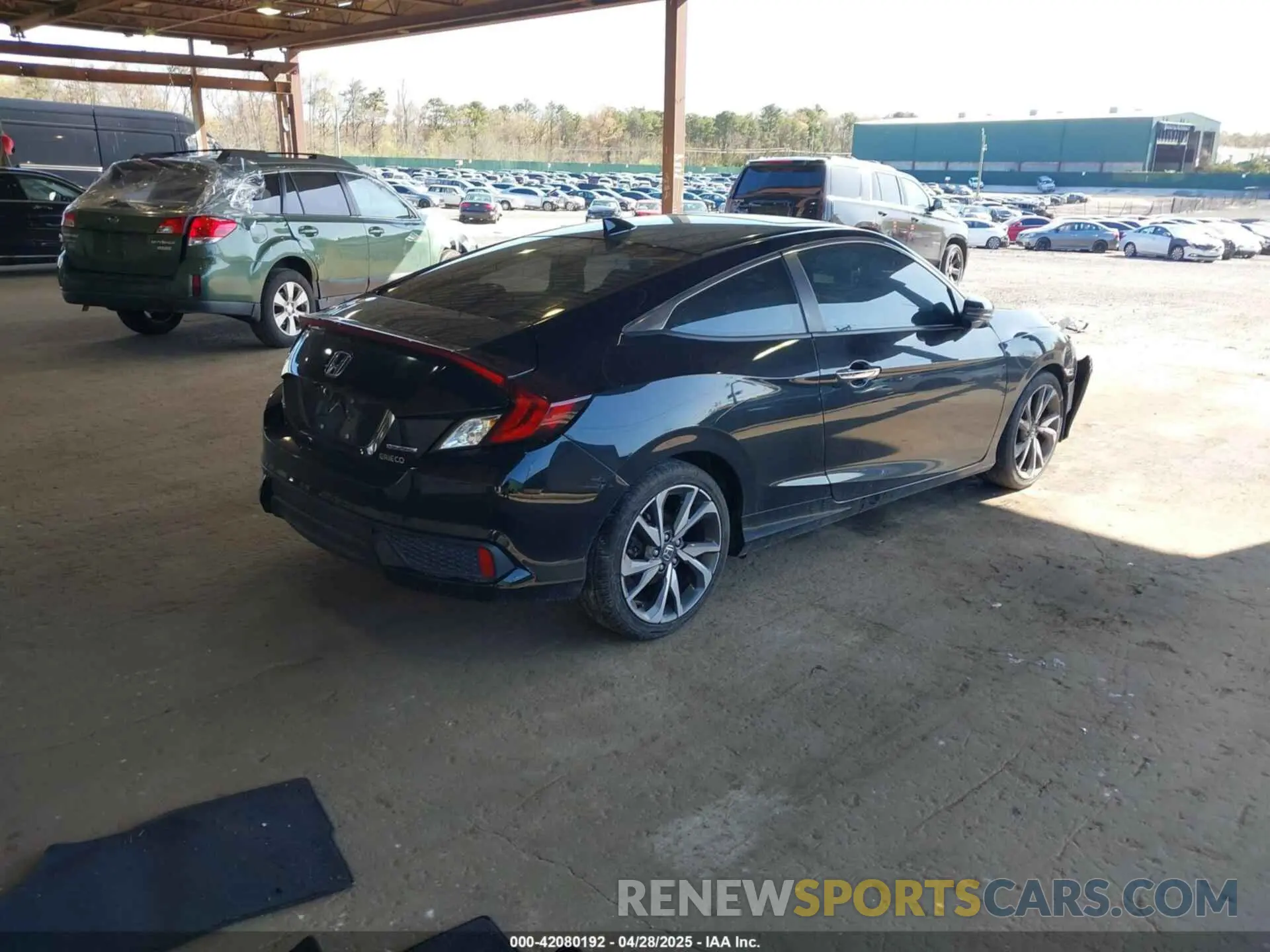 4 Photograph of a damaged car 2HGFC3B90KH355376 HONDA CIVIC 2019