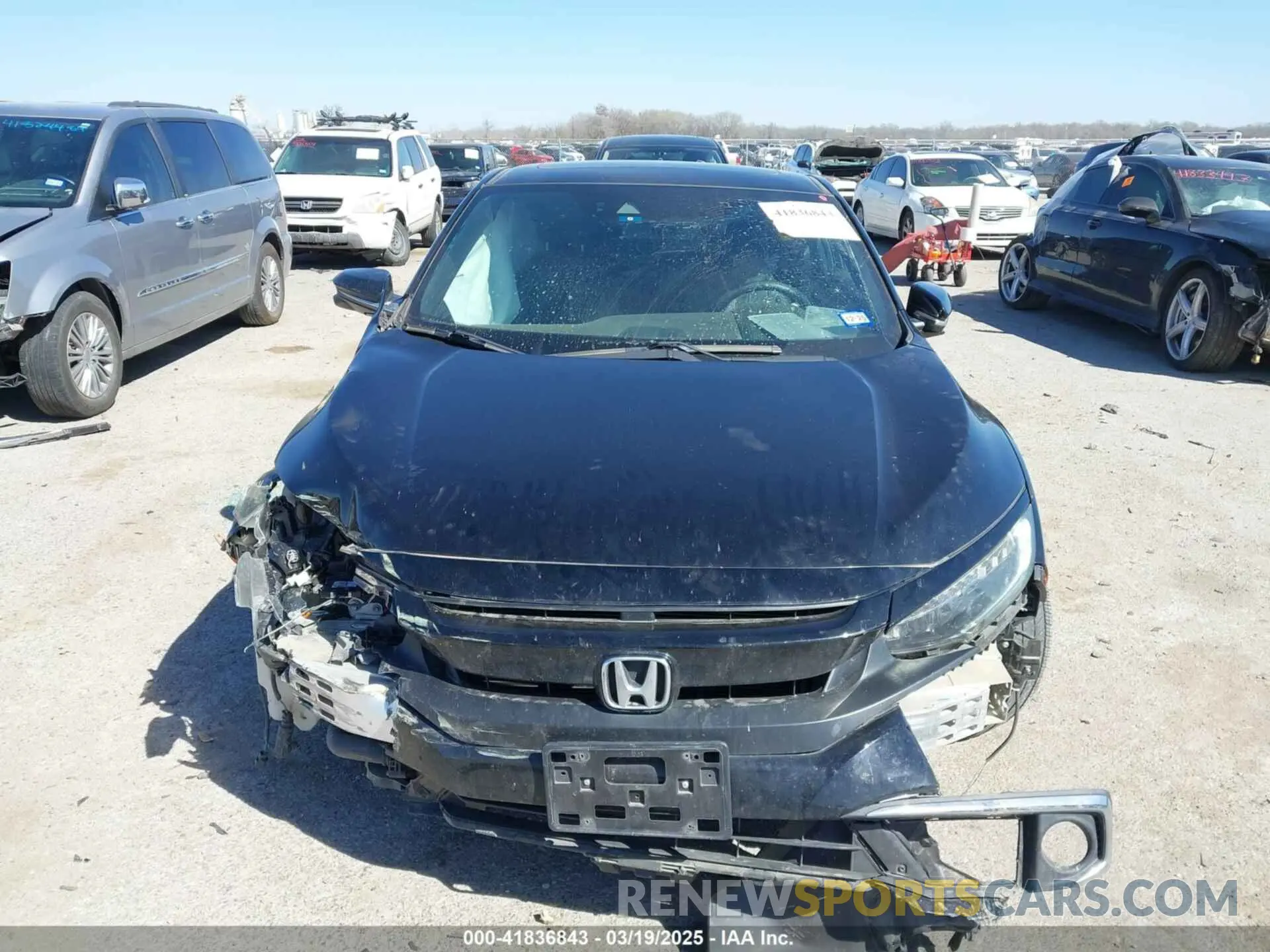 12 Photograph of a damaged car 2HGFC3B92KH353791 HONDA CIVIC 2019