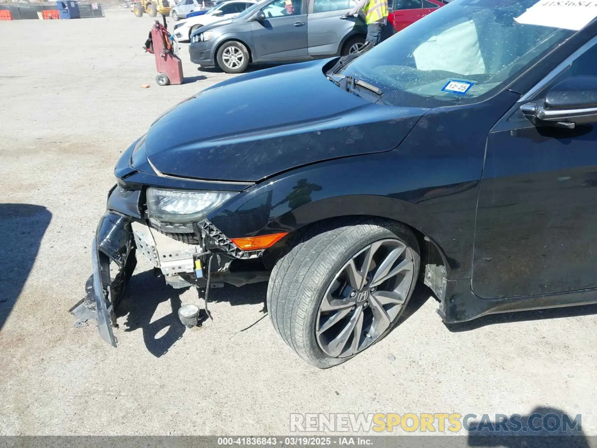 6 Photograph of a damaged car 2HGFC3B92KH353791 HONDA CIVIC 2019