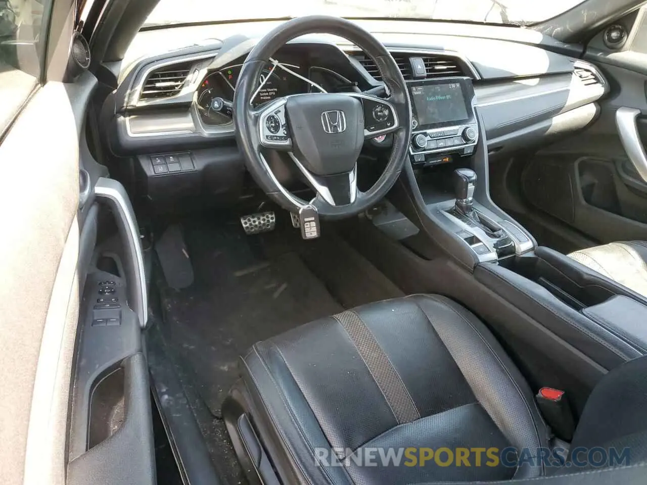 8 Photograph of a damaged car 2HGFC3B94KH353100 HONDA CIVIC 2019