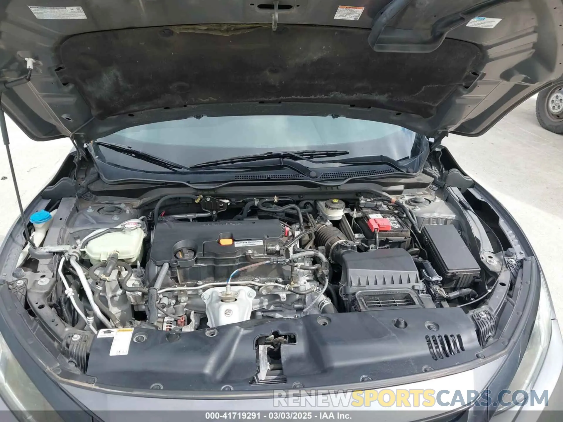 10 Photograph of a damaged car 2HGFC4B67KH308437 HONDA CIVIC 2019