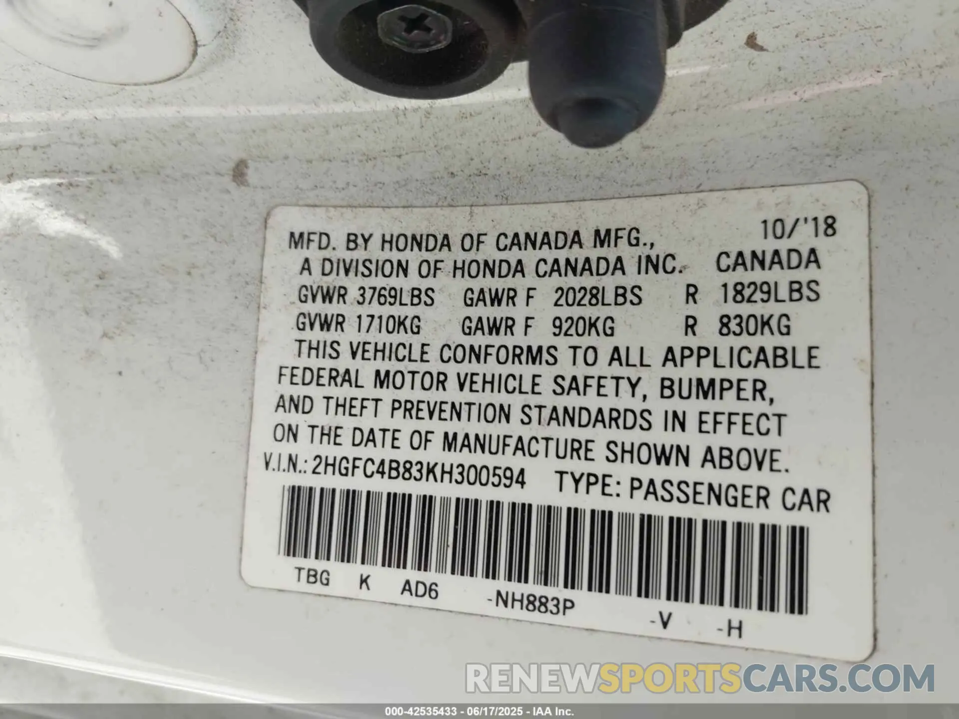 9 Photograph of a damaged car 2HGFC4B83KH300594 HONDA CIVIC 2019