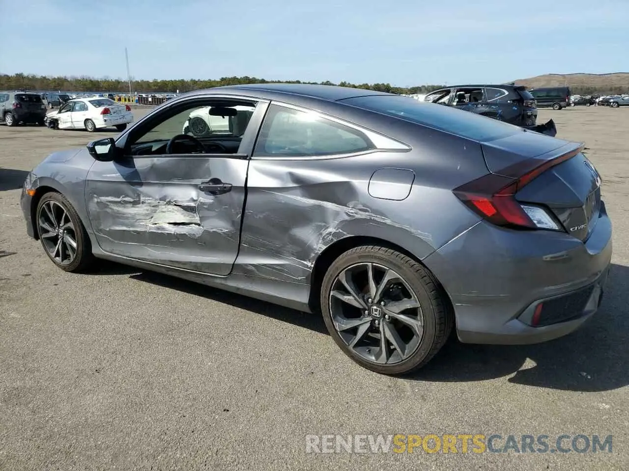 2 Photograph of a damaged car 2HGFC4B85KH305215 HONDA CIVIC 2019