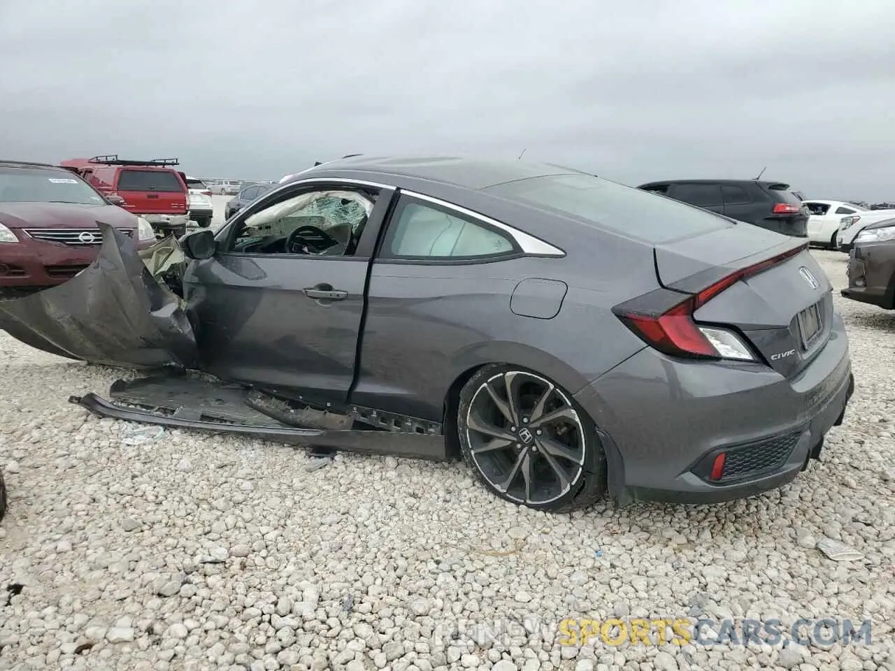 2 Photograph of a damaged car 2HGFC4B89KH304116 HONDA CIVIC 2019