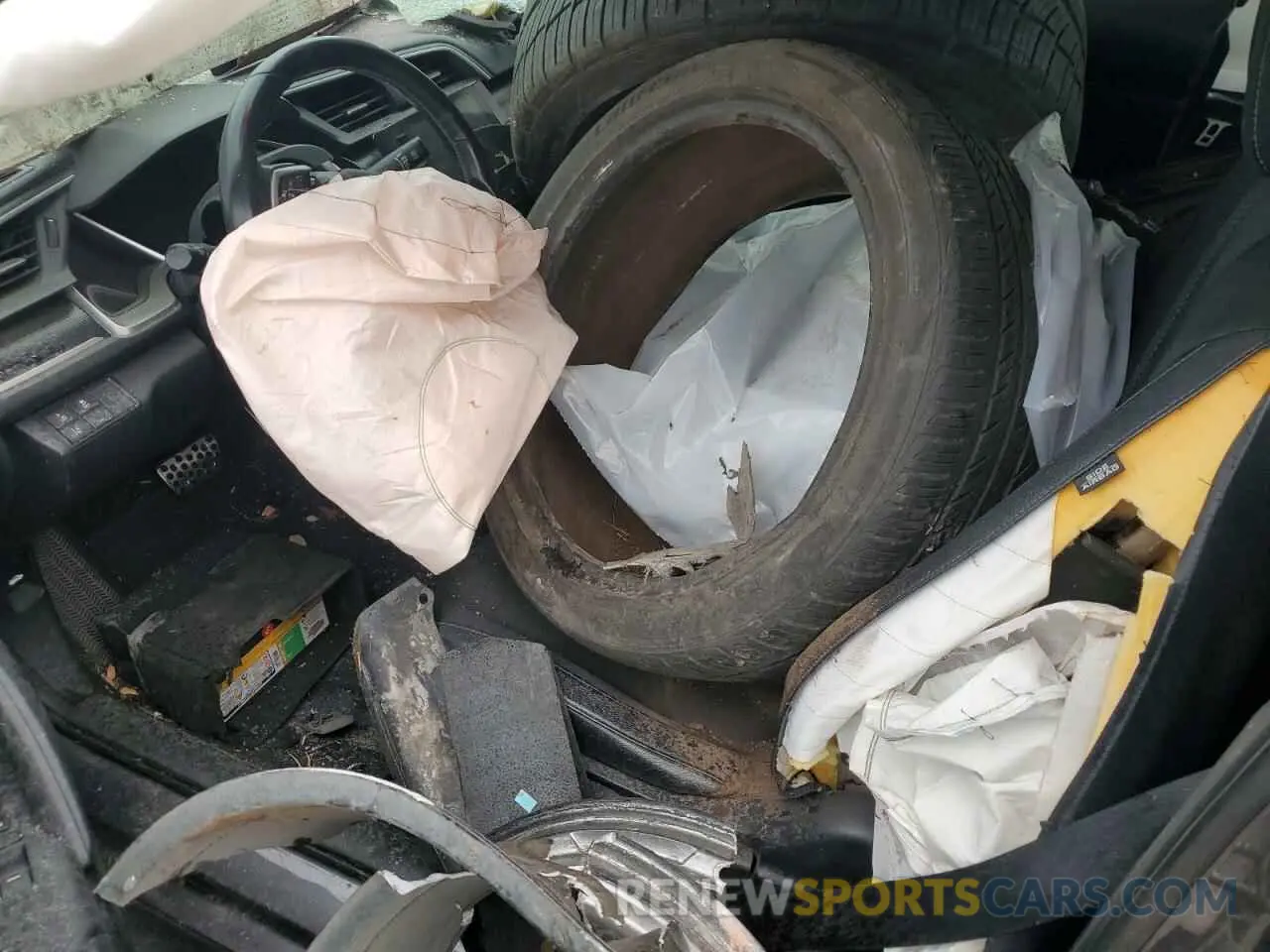 7 Photograph of a damaged car 2HGFC4B89KH304116 HONDA CIVIC 2019