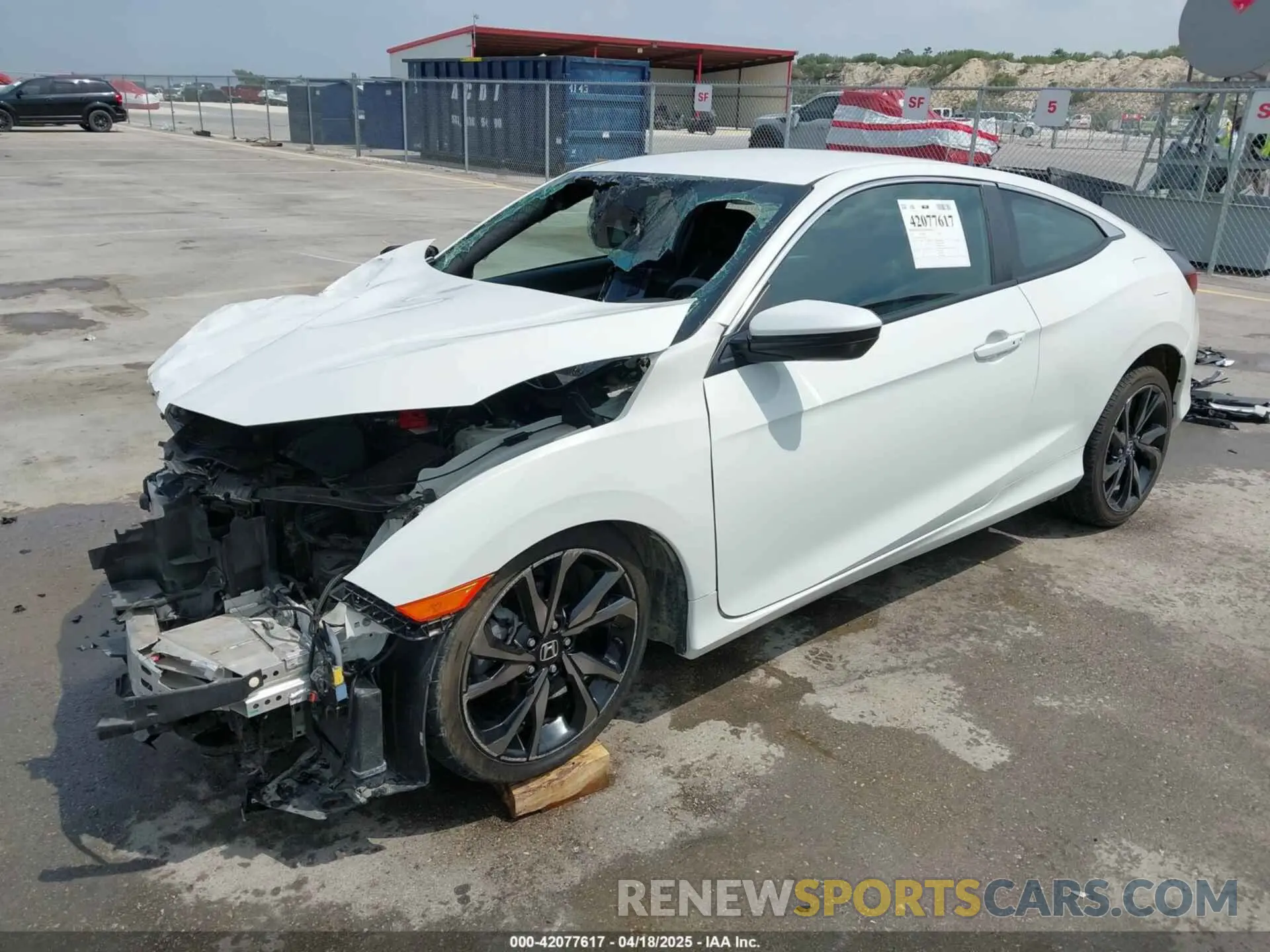 2 Photograph of a damaged car 2HGFC4B8XKH308272 HONDA CIVIC 2019