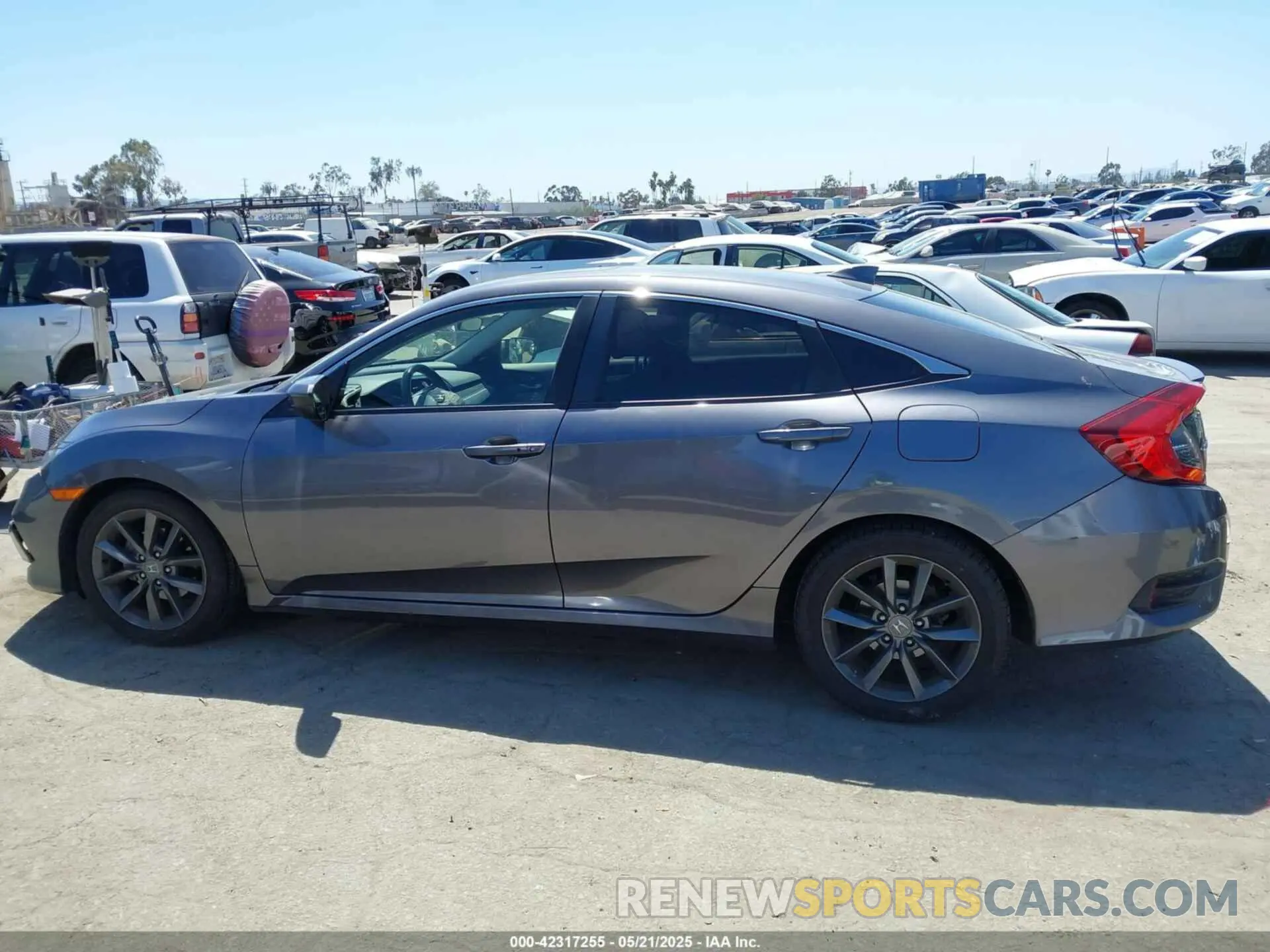 13 Photograph of a damaged car JHMFC1F30KX006897 HONDA CIVIC 2019