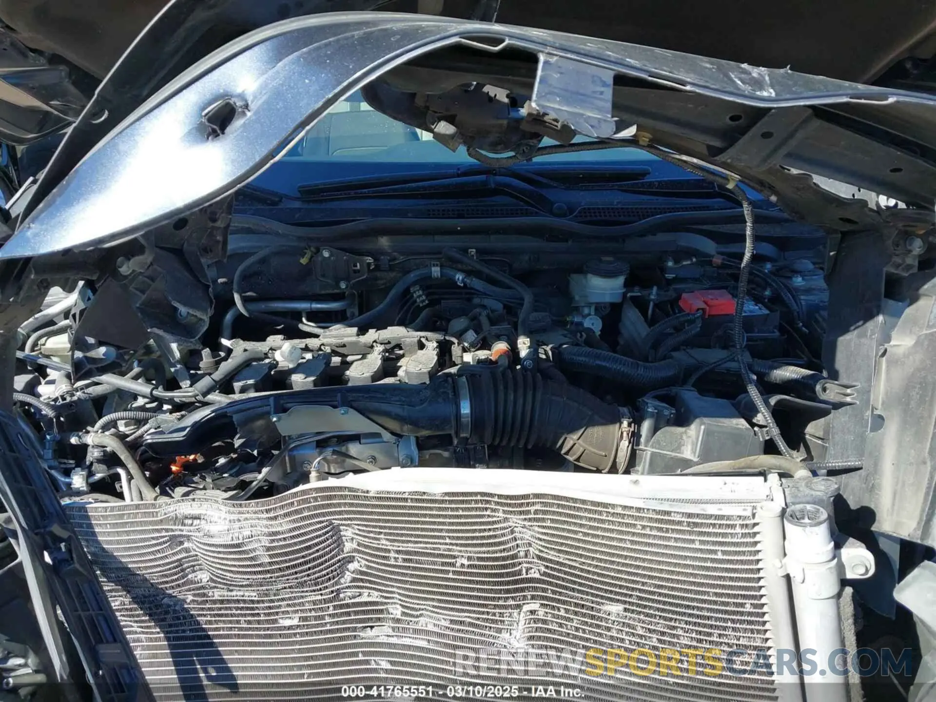 10 Photograph of a damaged car JHMFC1F31KX005256 HONDA CIVIC 2019